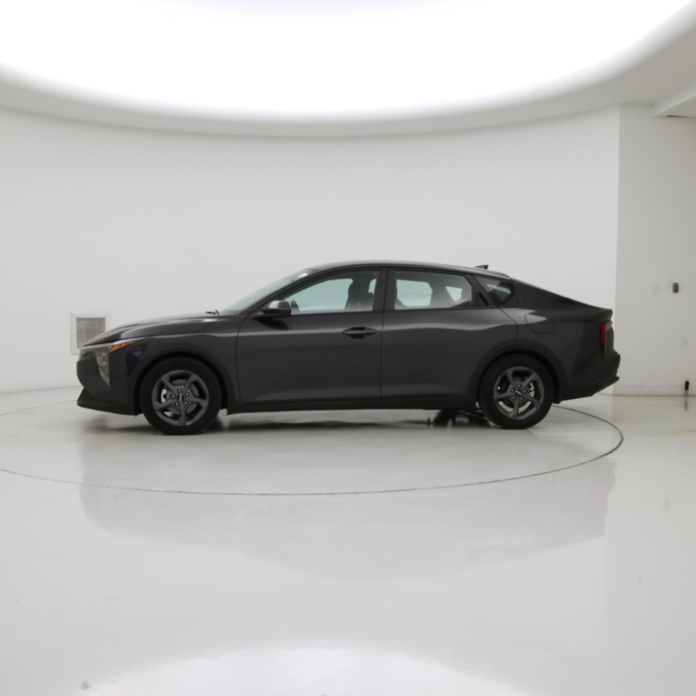 Thumbnail: 2025 Kia K4 - 3
