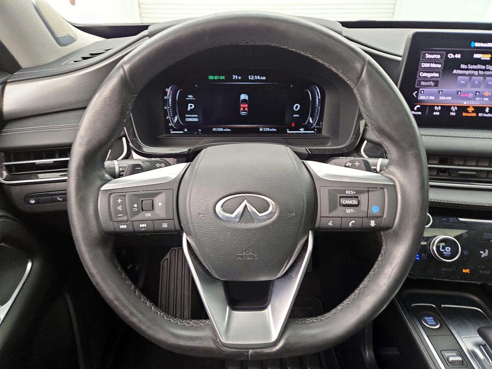 Thumbnail: 2023 INFINITI QX60 - 10