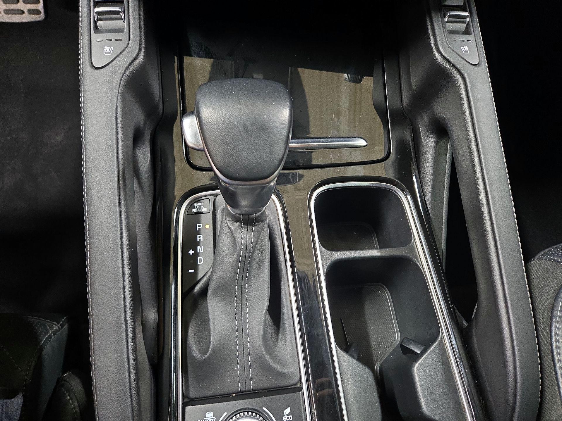 Thumbnail: 2024 Kia Telluride - 18