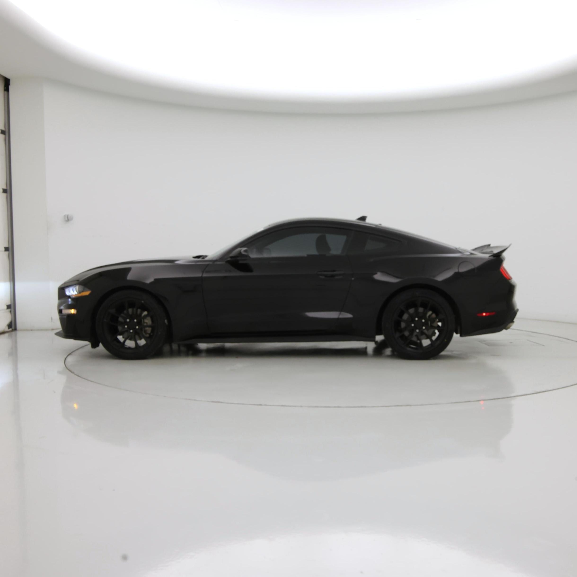Thumbnail: 2023 Ford Mustang - 3
