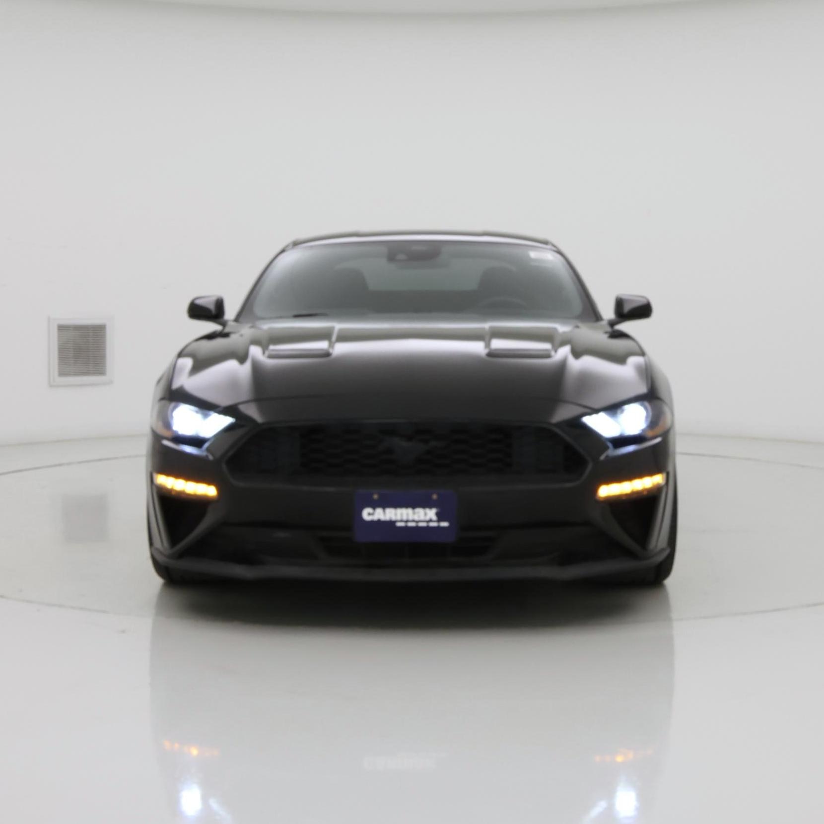 Thumbnail: 2023 Ford Mustang - 5