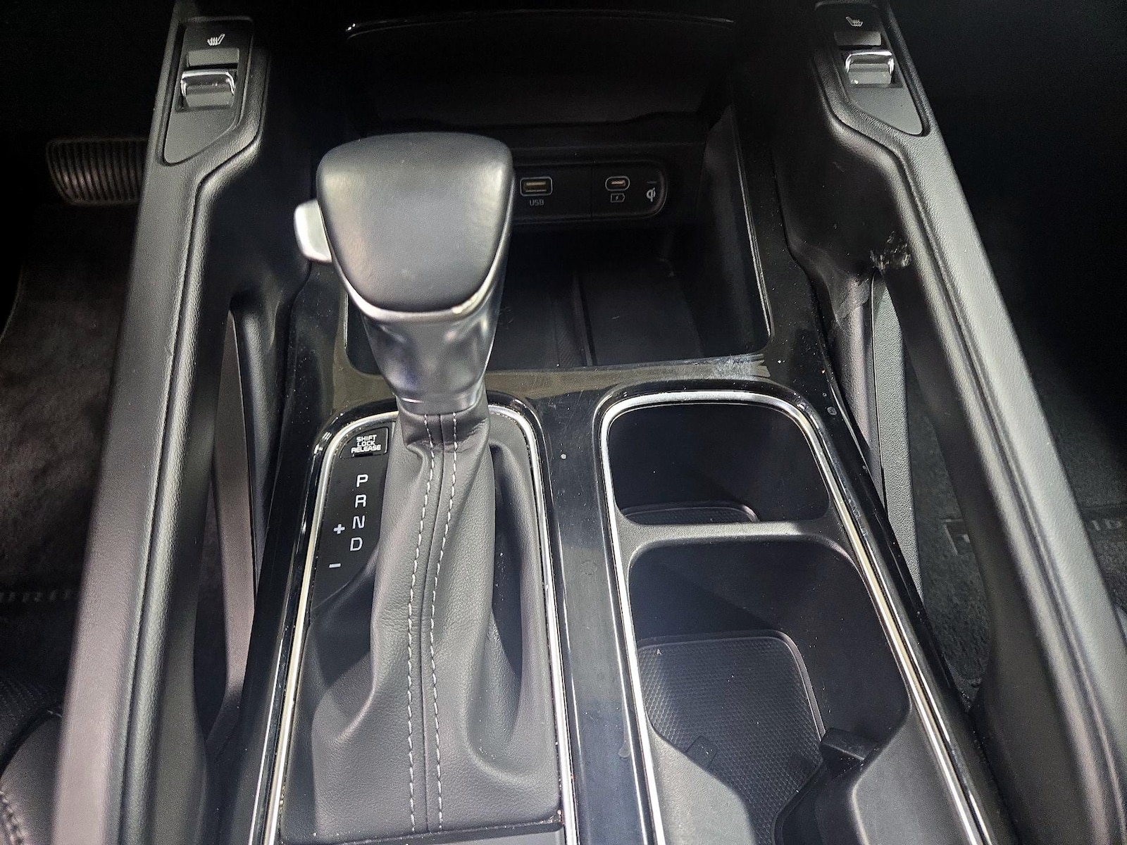 2025 Kia Telluride S - Photo 18