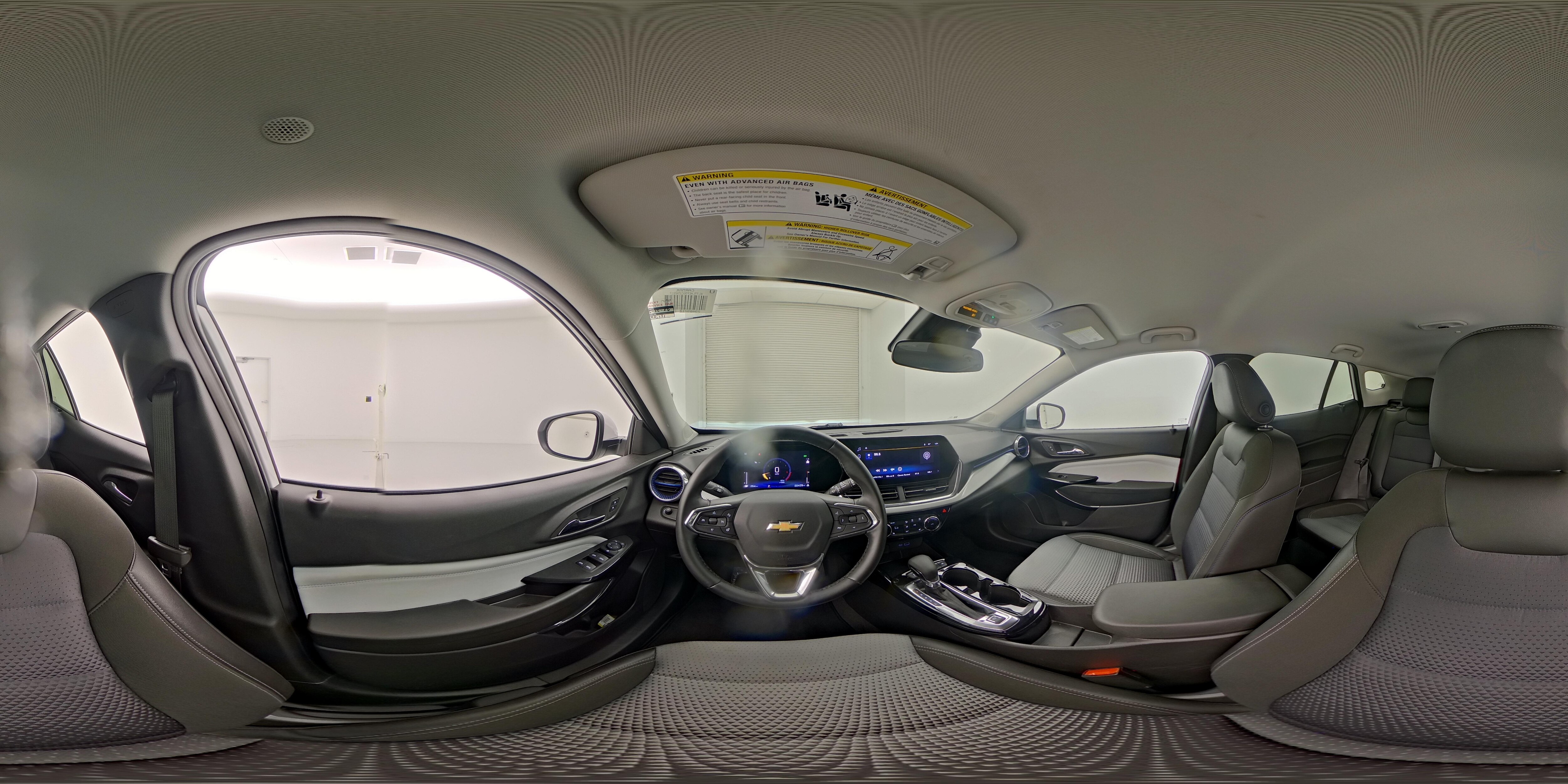 2025 Chevrolet Trax LT - Photo 26