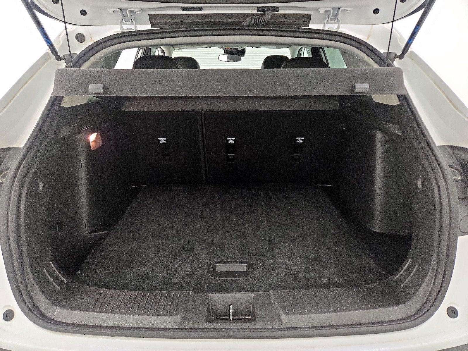 2025 Chevrolet Trax LT - Photo 21