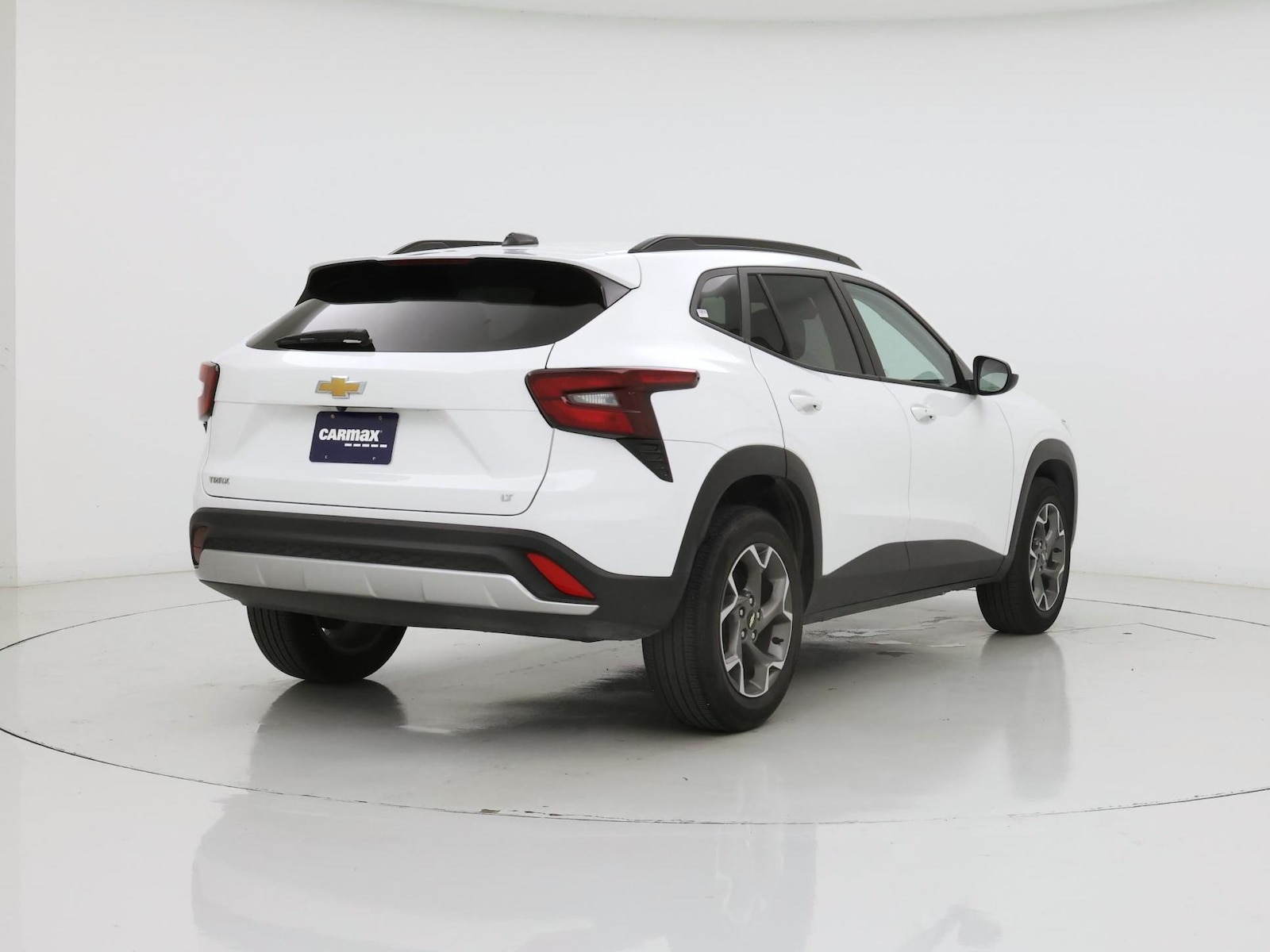 2025 Chevrolet Trax LT - Photo 9