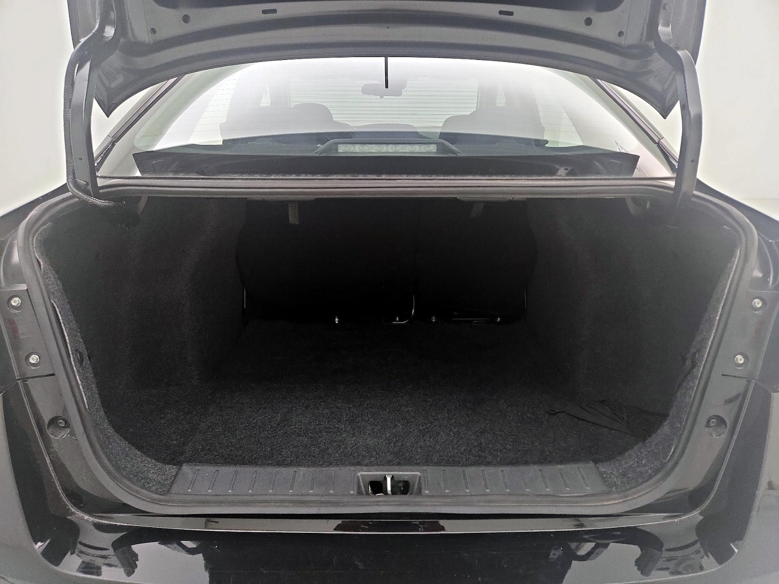 2024 Nissan Versa Sedan S - Photo 21