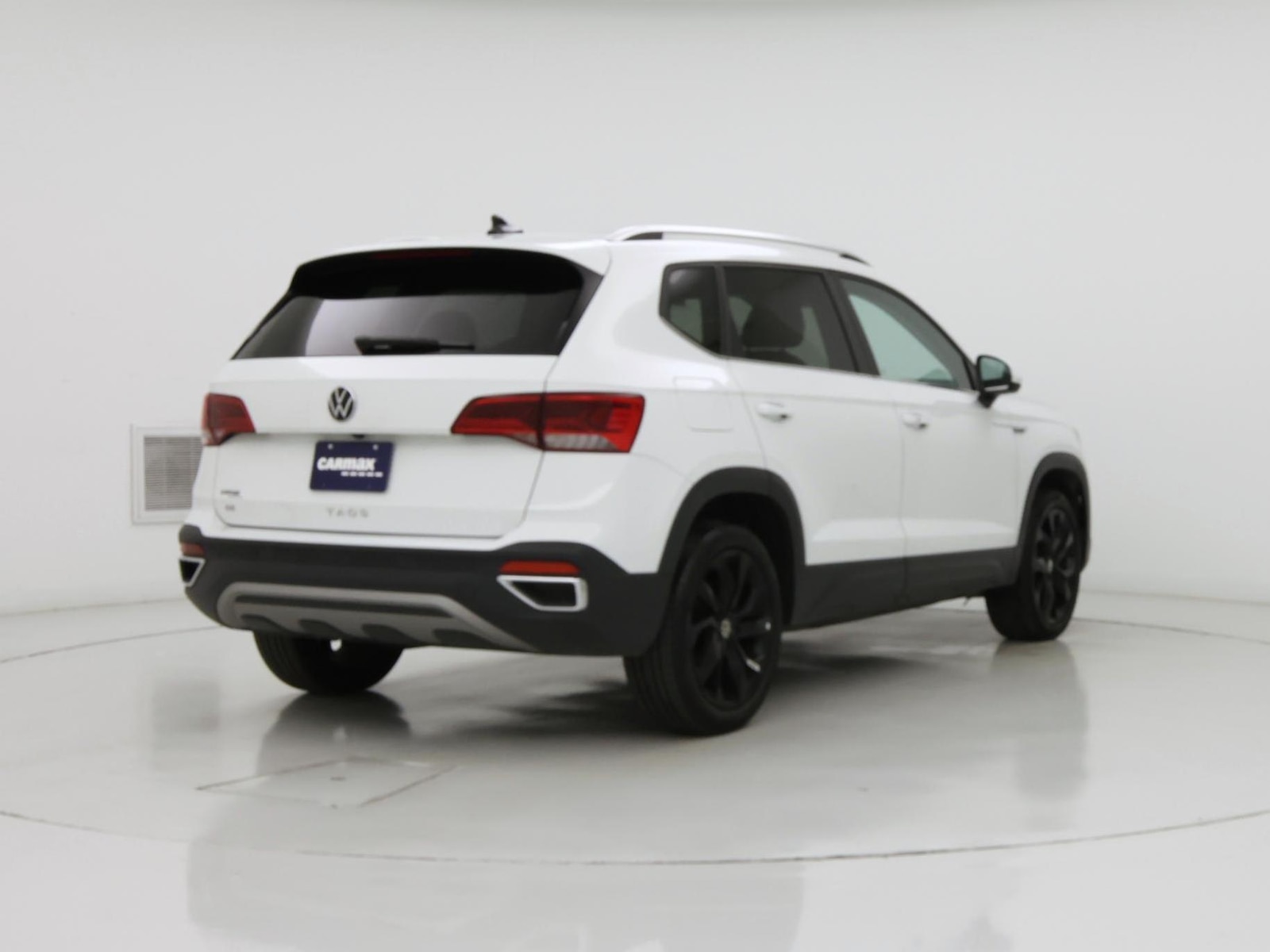 2024 Volkswagen Taos SE - Photo 9