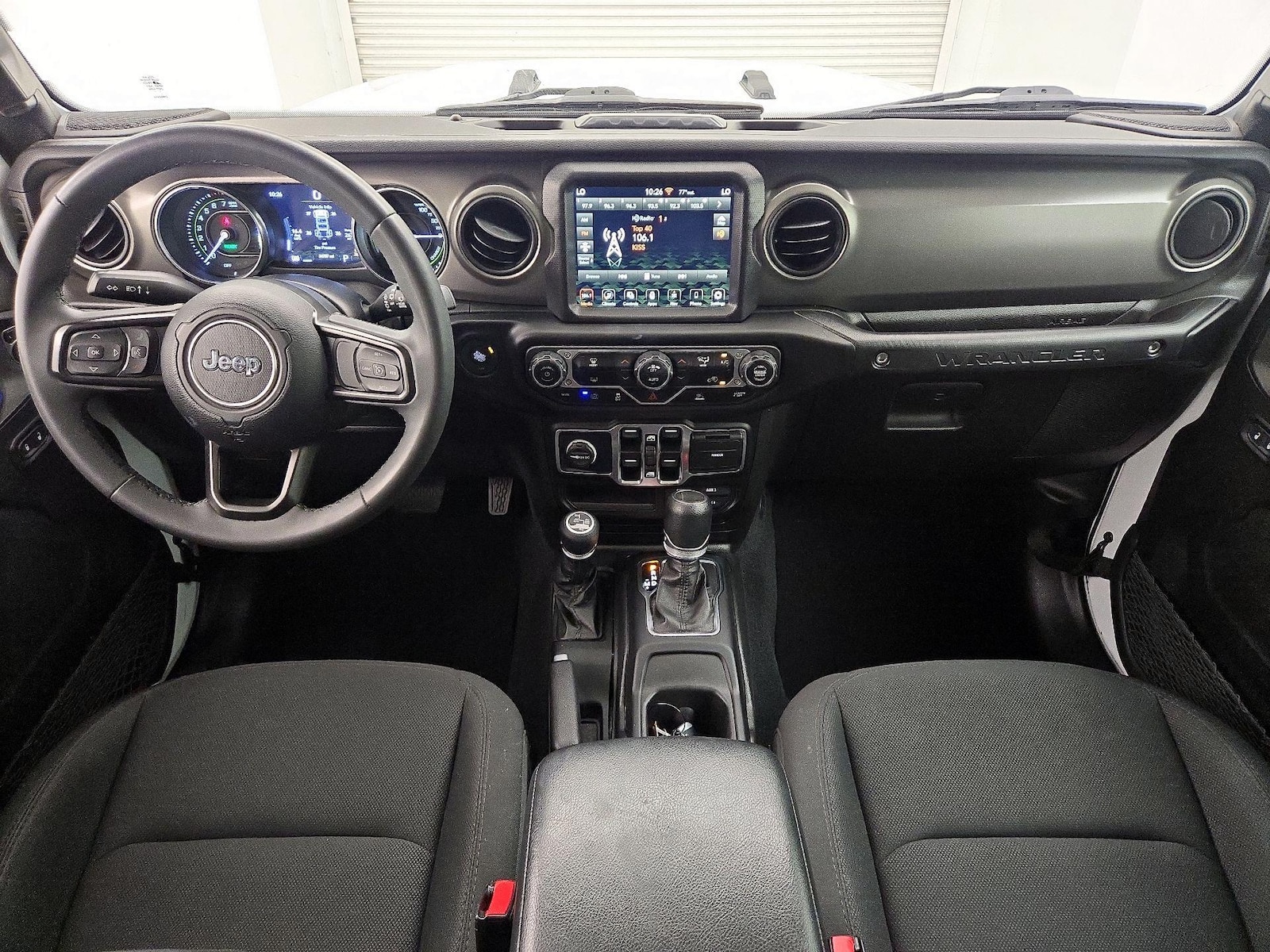 Apple CarPlay® & Android Auto™