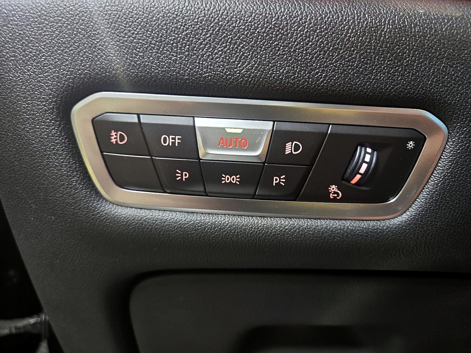 2021 BMW X5 40i - Photo 14