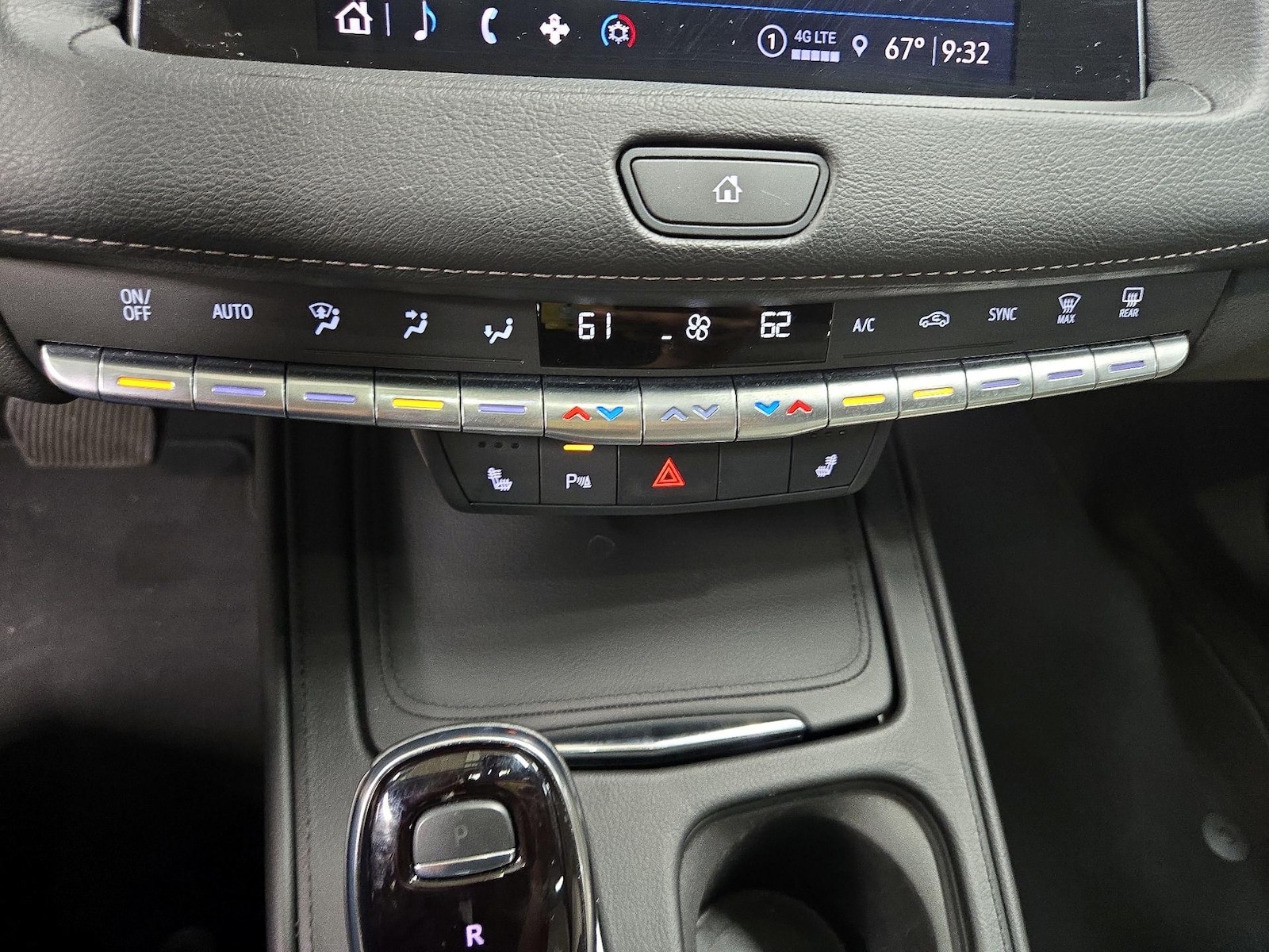 2023 Cadillac XT4 Luxury - Photo 16