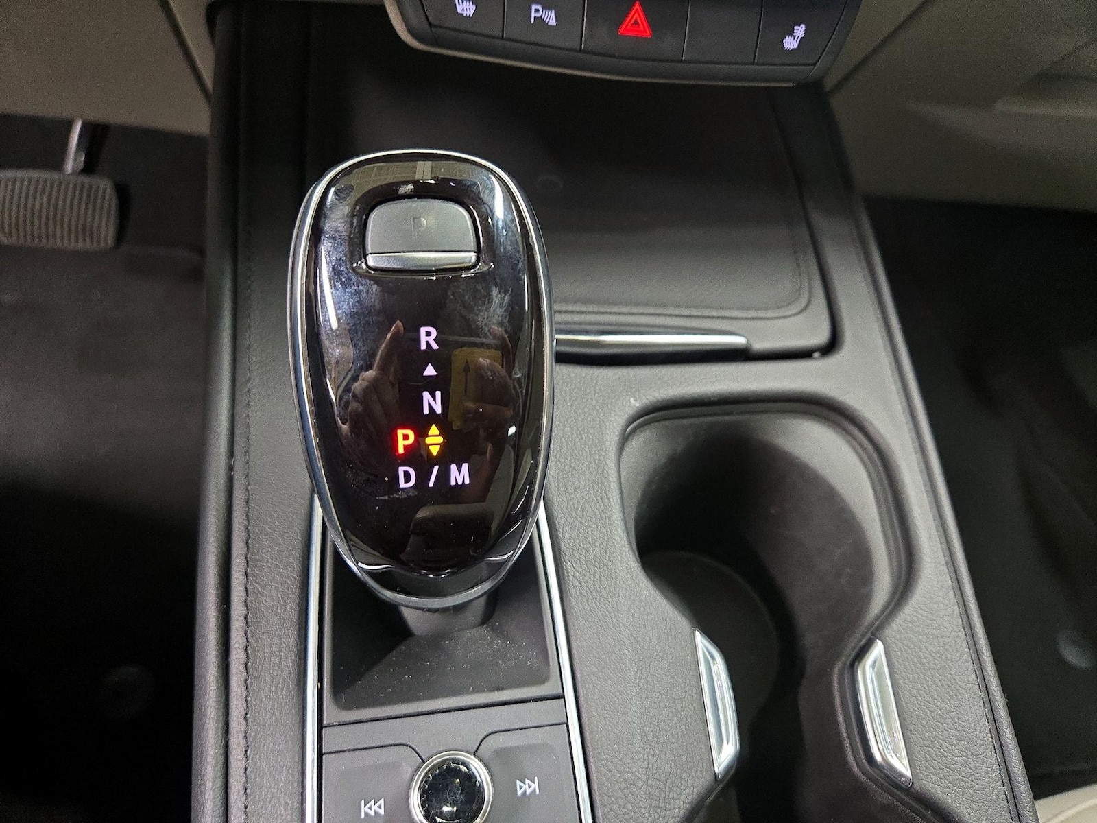 2023 Cadillac XT4 Luxury - Photo 17