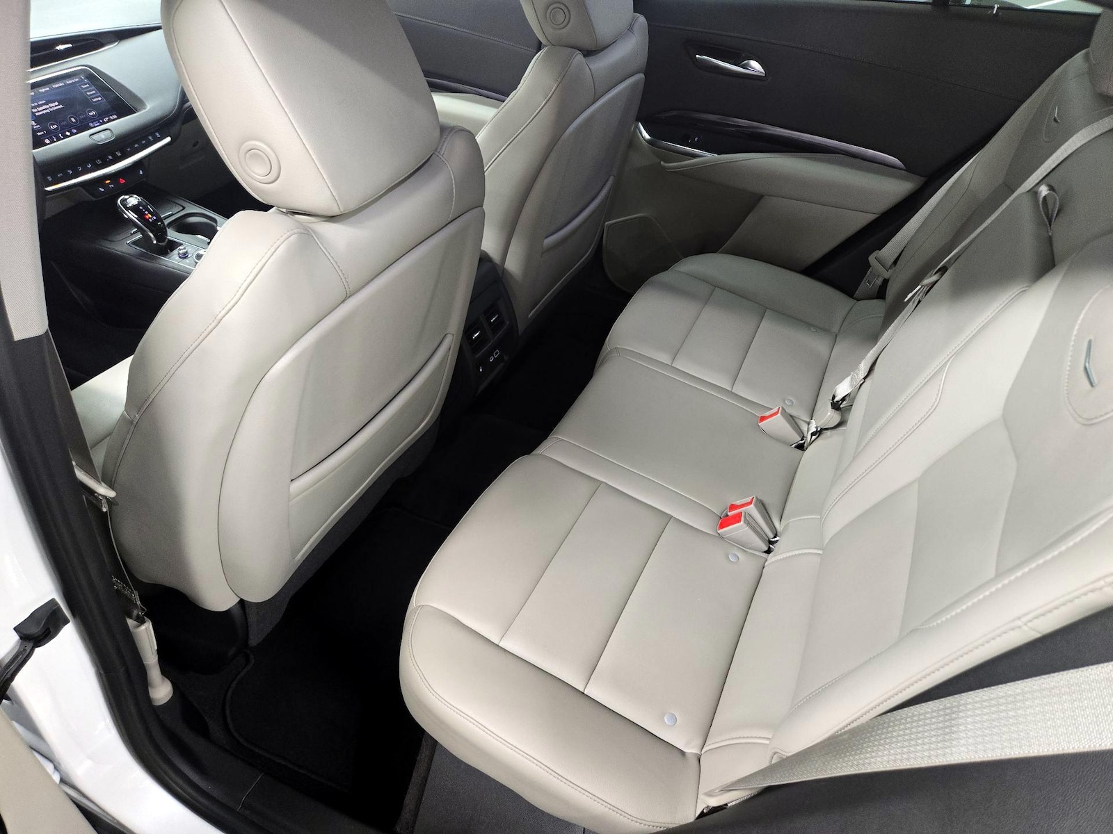 2023 Cadillac XT4 Luxury - Photo 19