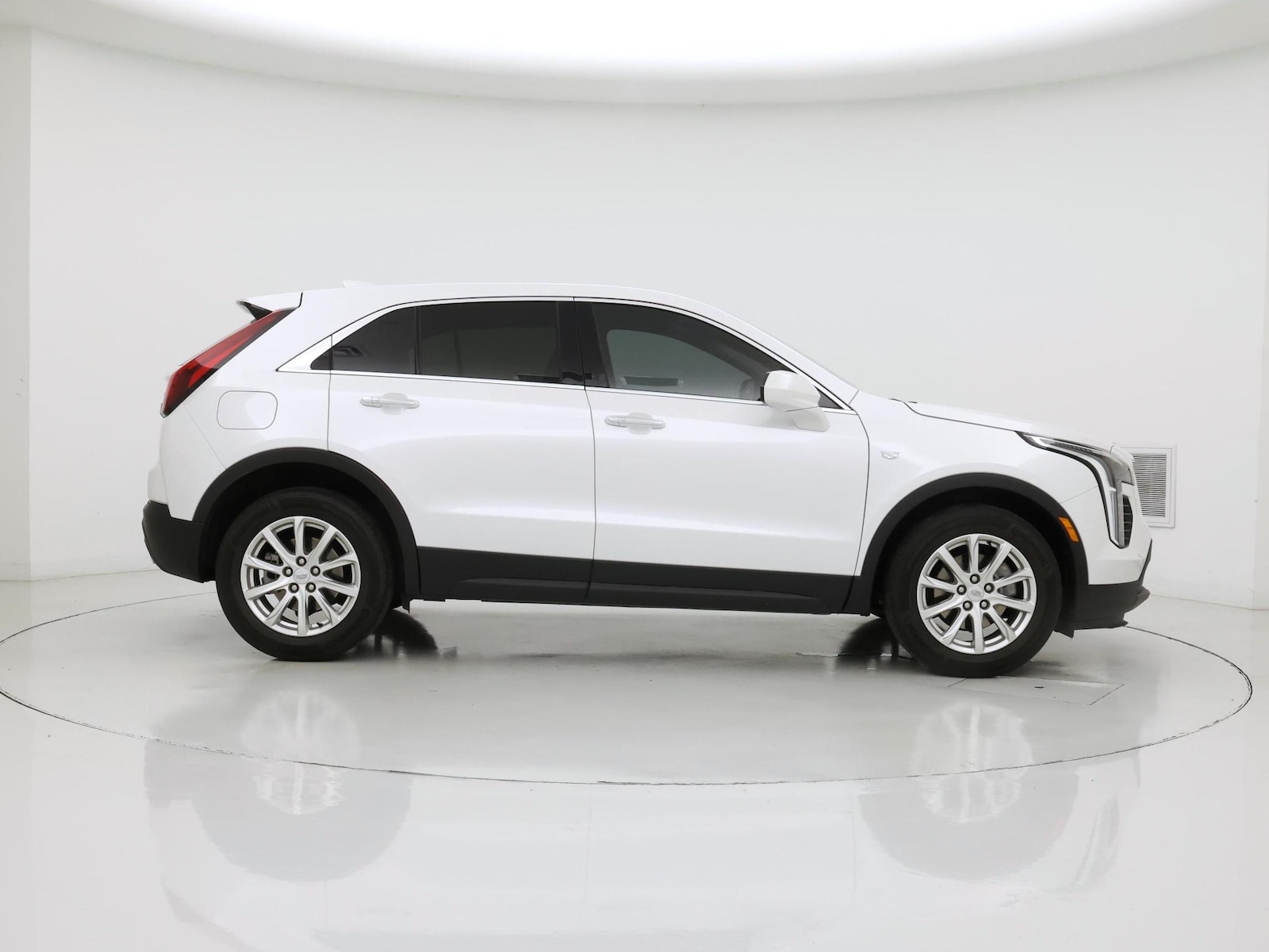 2023 Cadillac XT4 Luxury - Photo 8