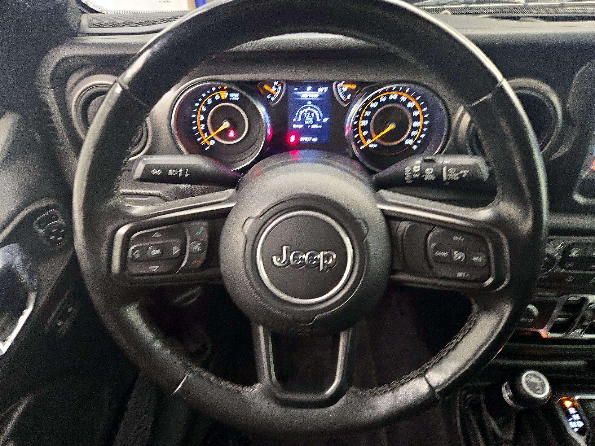 Thumbnail: 2022 Jeep Wrangler - 10