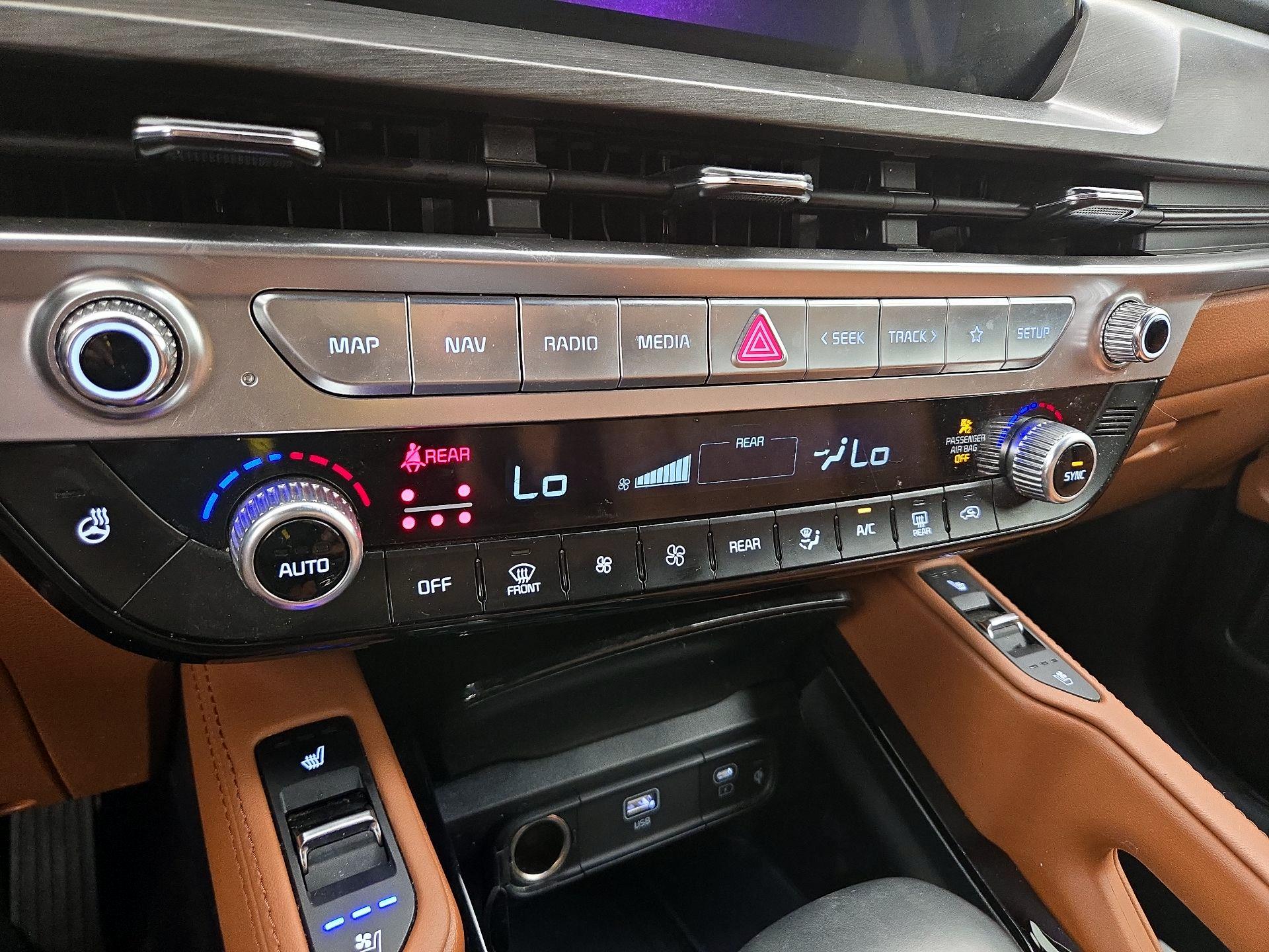 Thumbnail: 2025 Kia Telluride - 17
