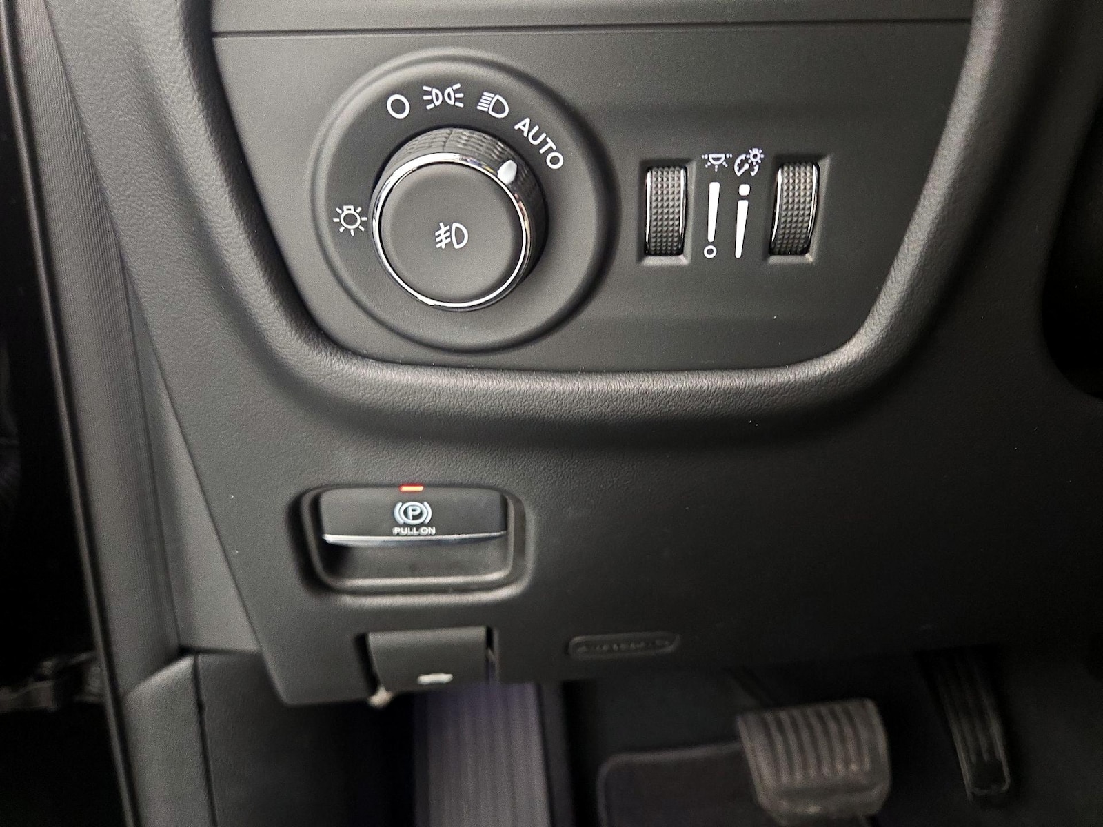 2023 Jeep Grand Cherokee Summit Reserve - Photo 14