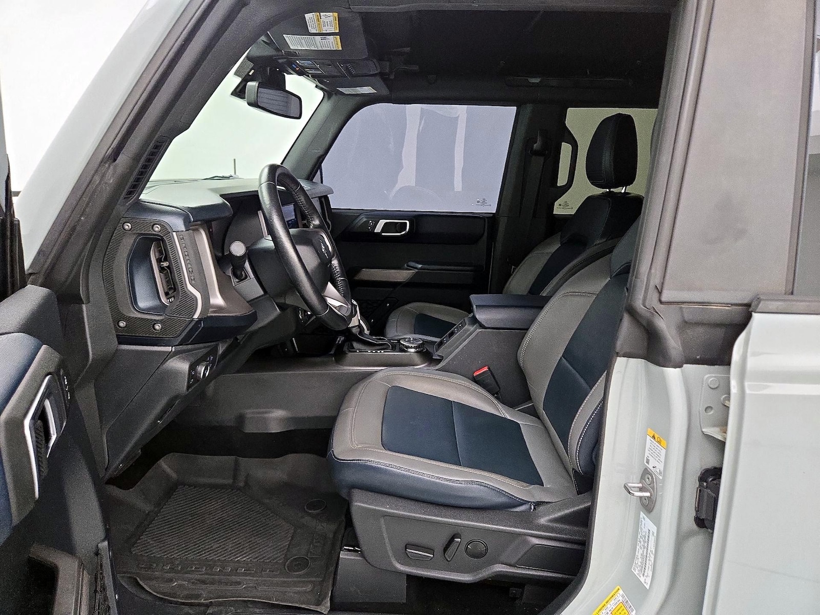 2022 Ford Bronco 4-Door Outer Banks - Photo 12