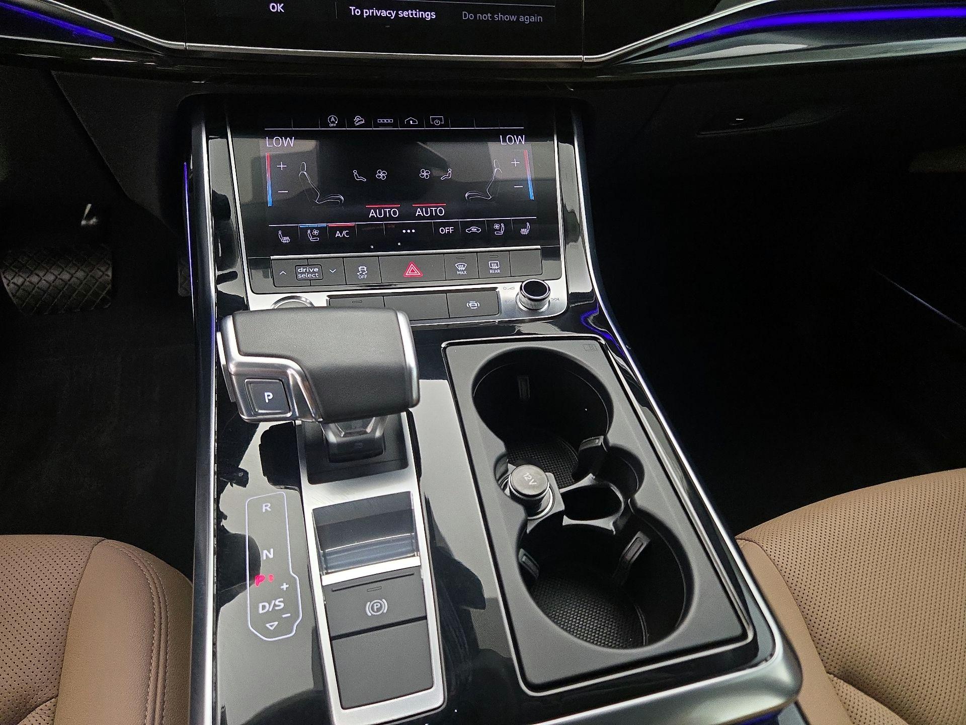 Thumbnail: 2022 Audi Q7 - 18