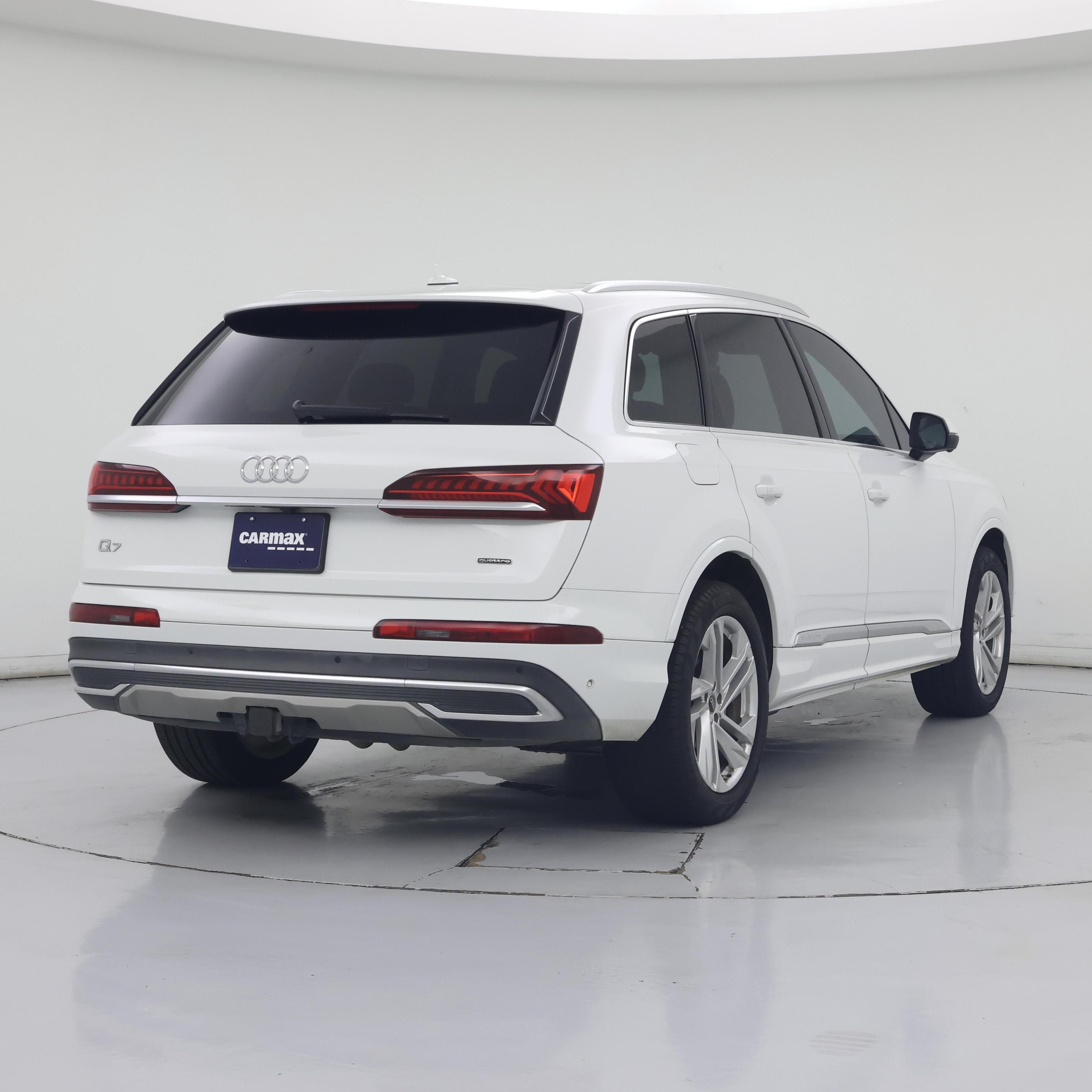 Thumbnail: 2022 Audi Q7 - 8