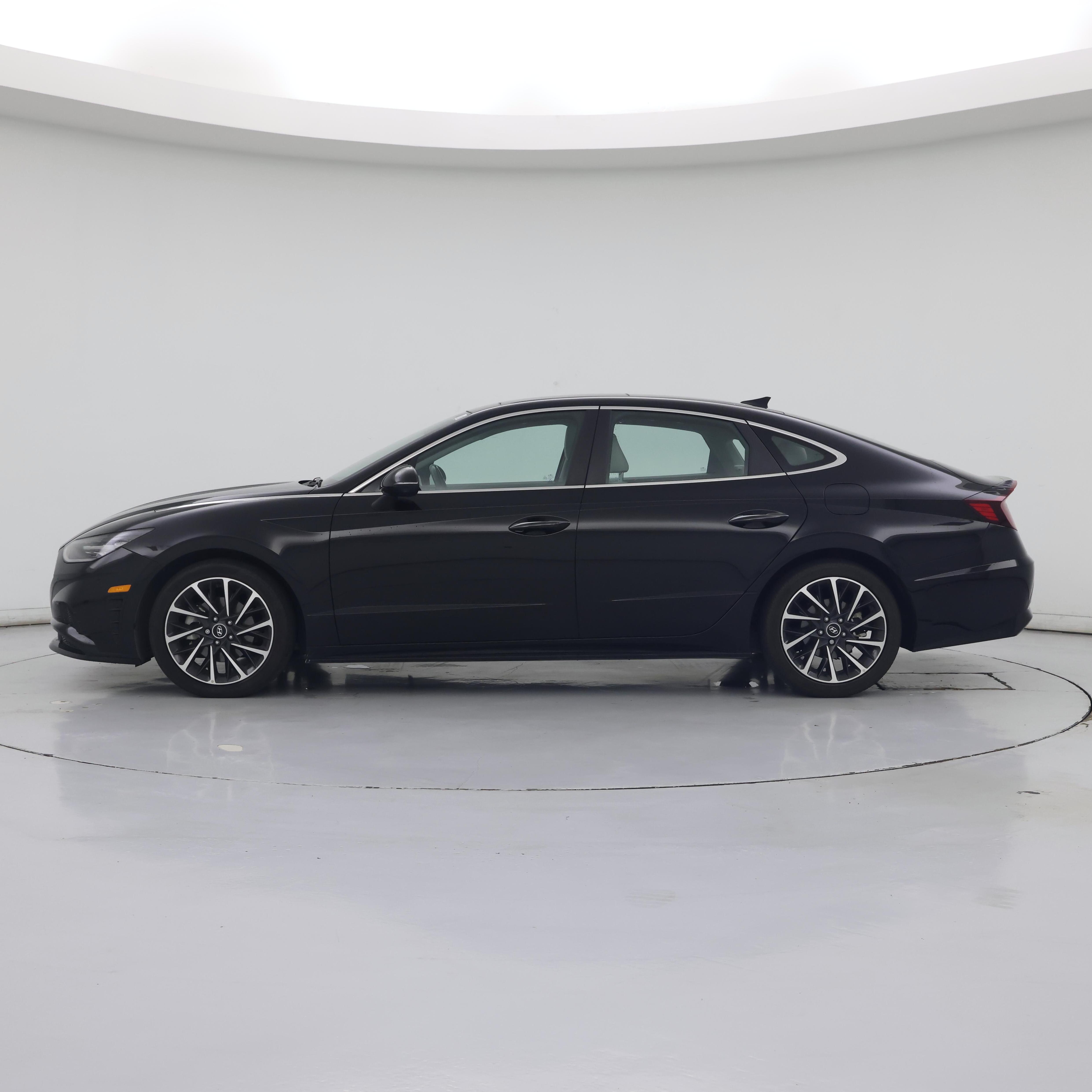 Thumbnail: 2023 Hyundai Sonata - 3
