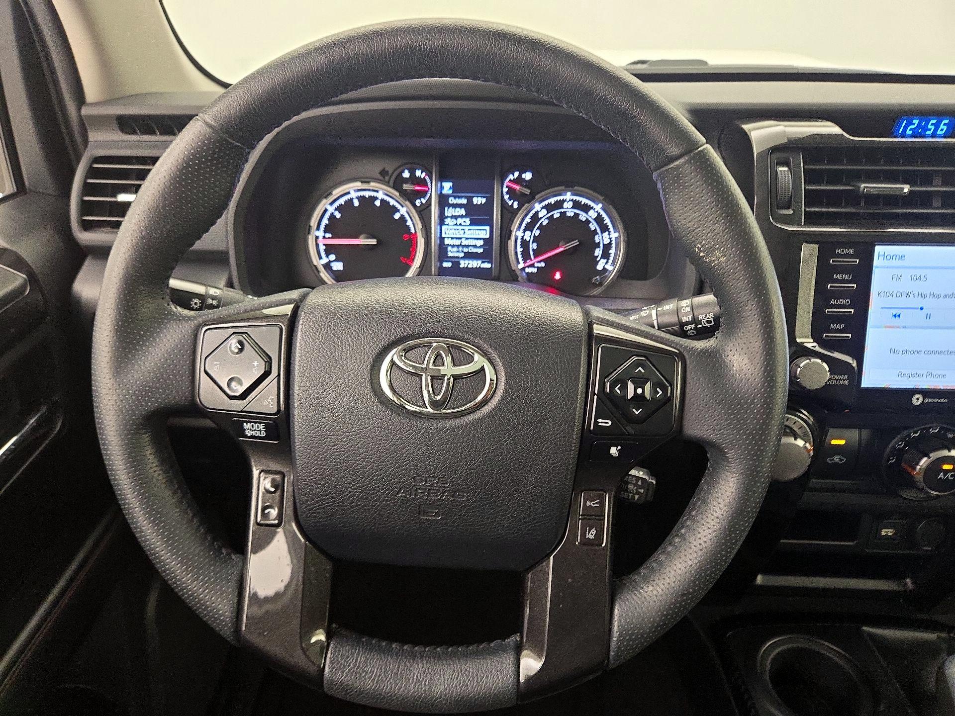 Thumbnail: 2021 Toyota 4Runner - 10