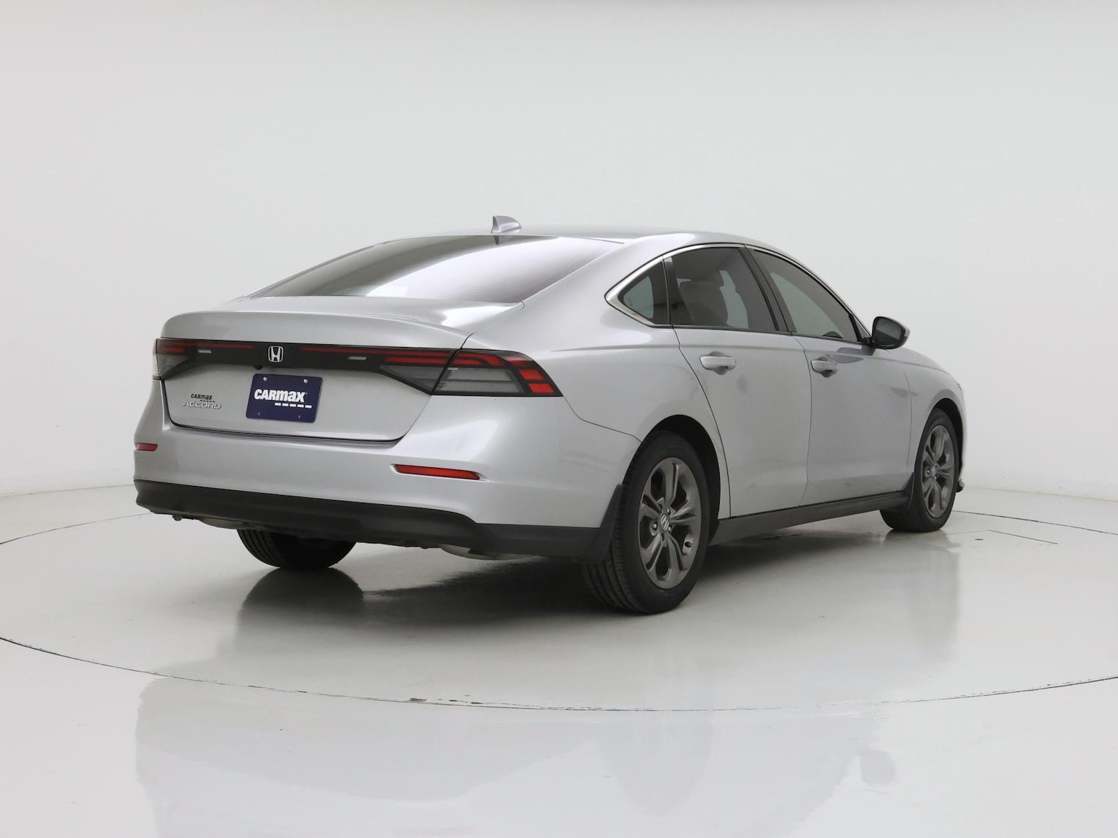 2024 Honda Accord EX - Photo 9