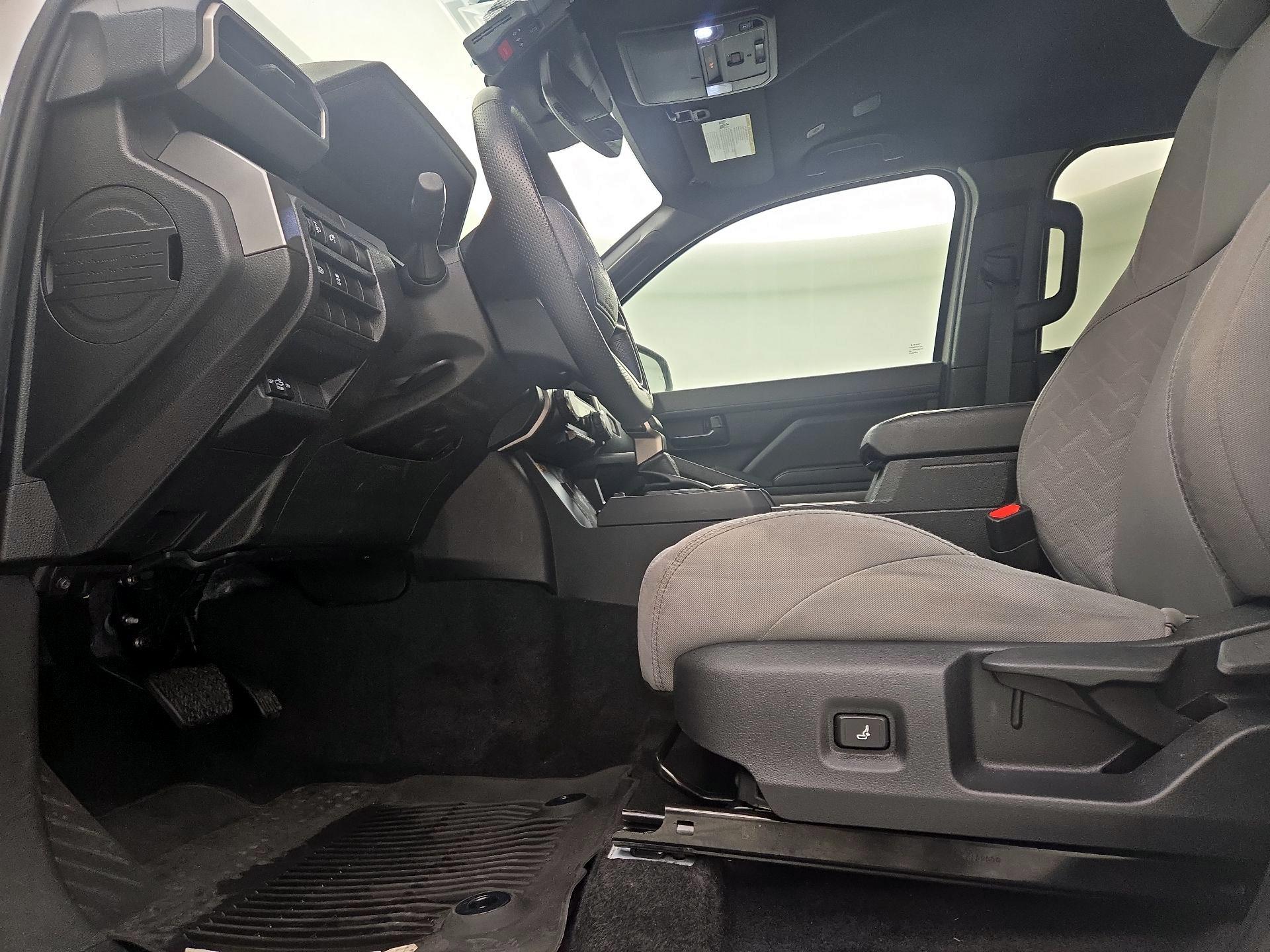 Thumbnail: 2024 Toyota Tacoma - 11