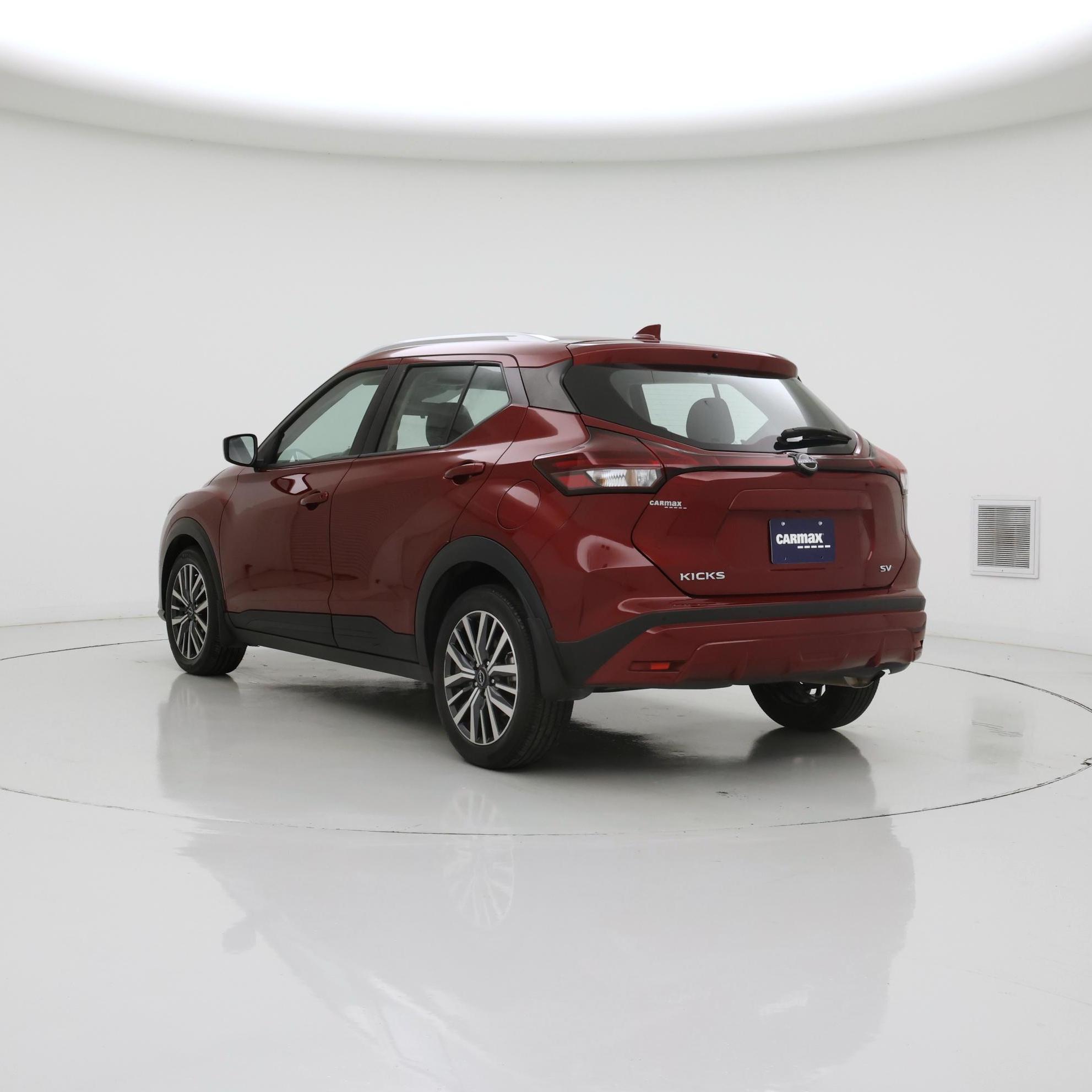 Thumbnail: 2024 Nissan Kicks - 2