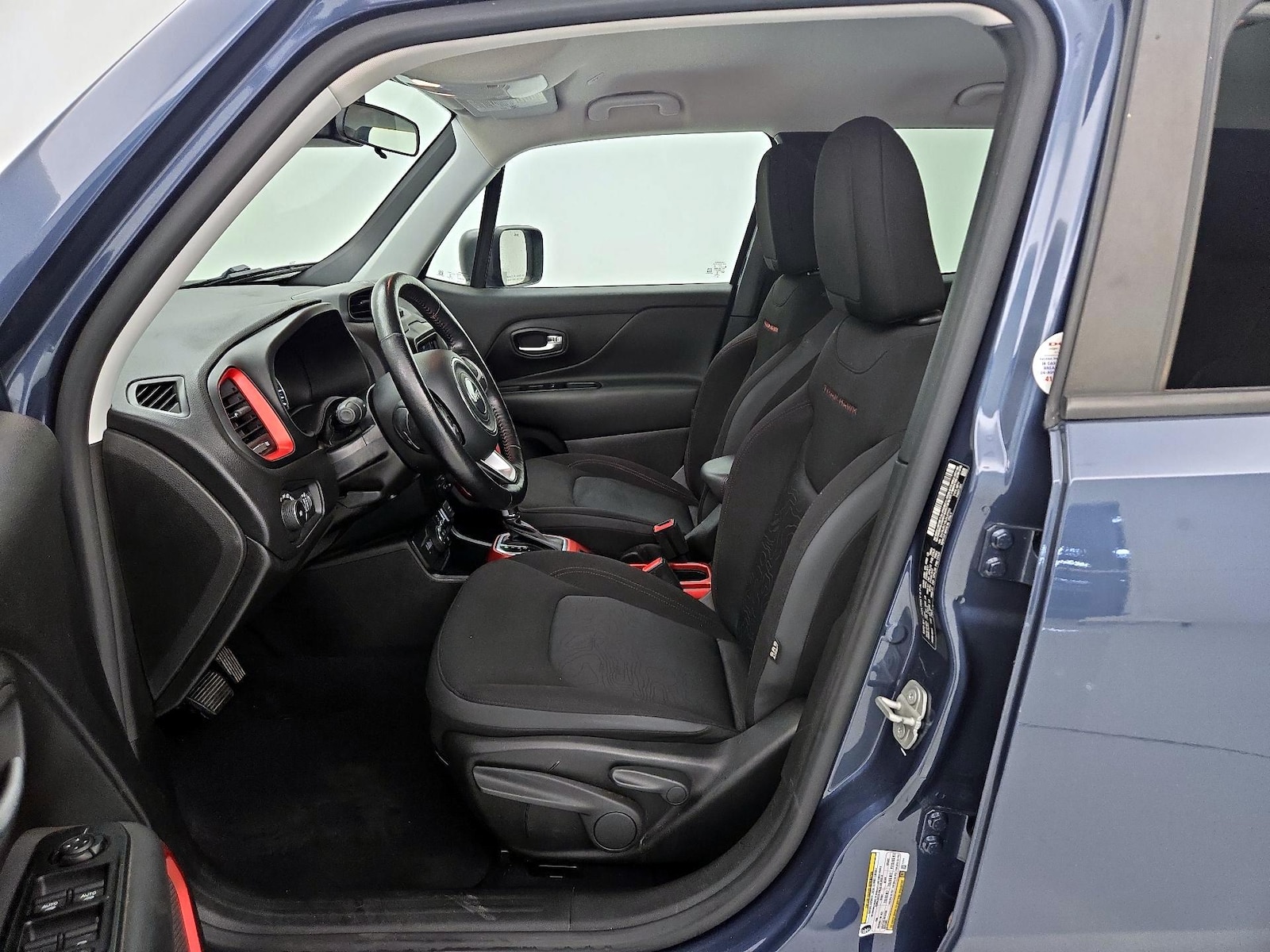 2020 Jeep Renegade Trailhawk - Photo 12