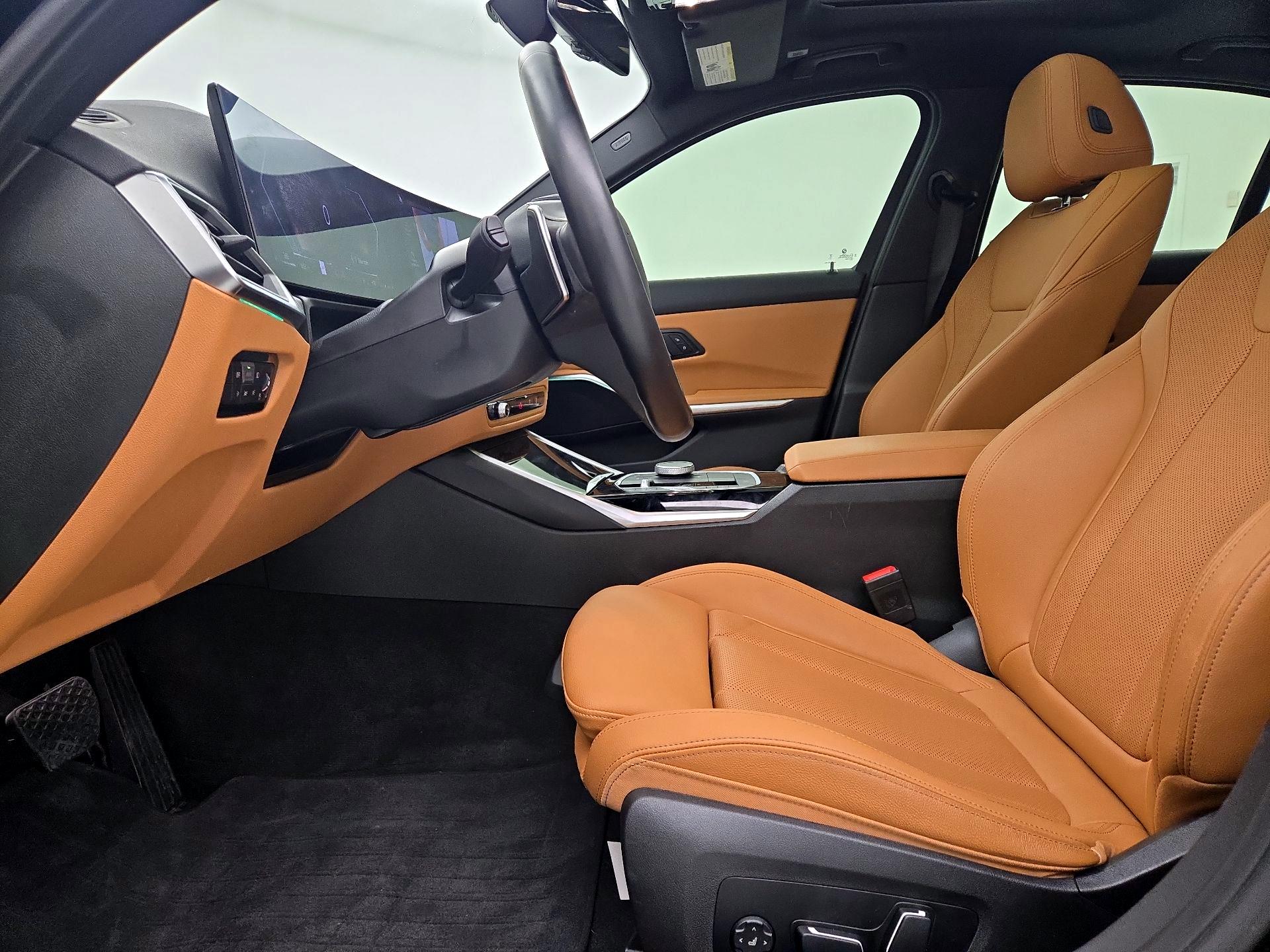 Thumbnail: 2024 BMW 3 Series - 11