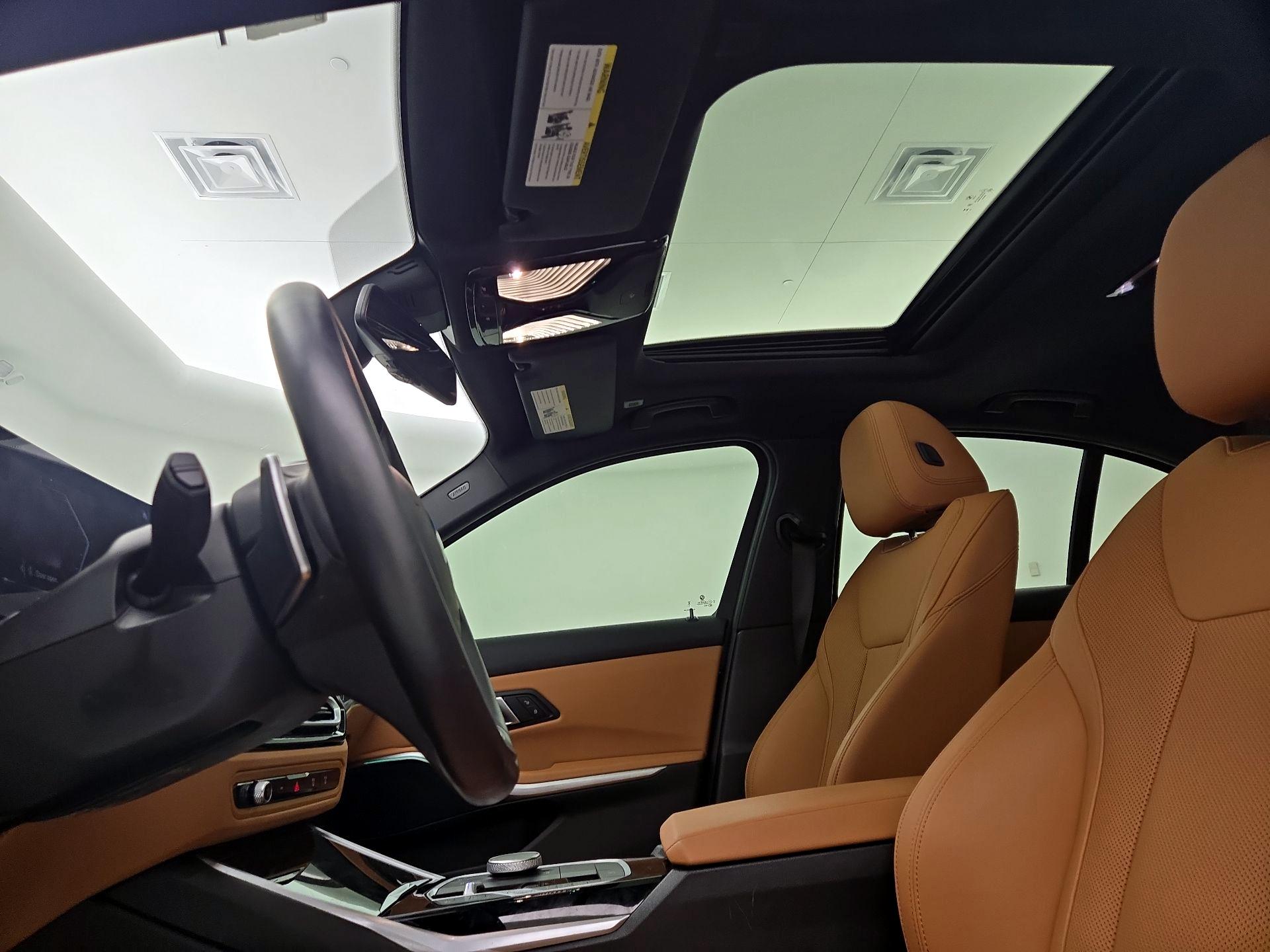 Thumbnail: 2024 BMW 3 Series - 20