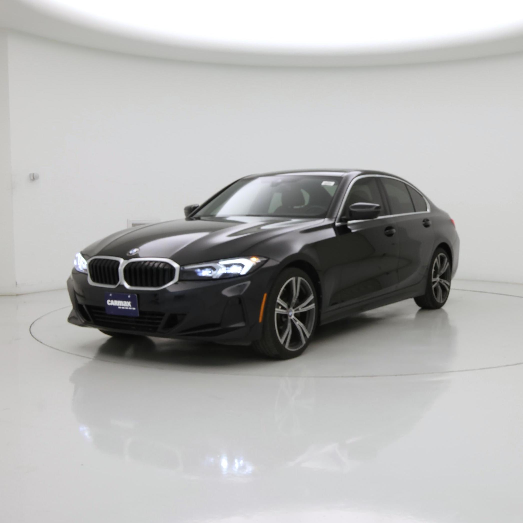 Thumbnail: 2024 BMW 3 Series - 4