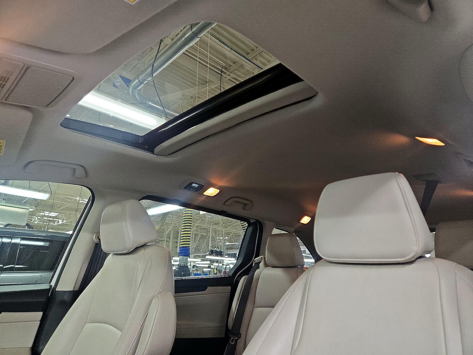 2025 Honda Odyssey EX-L - Photo 20