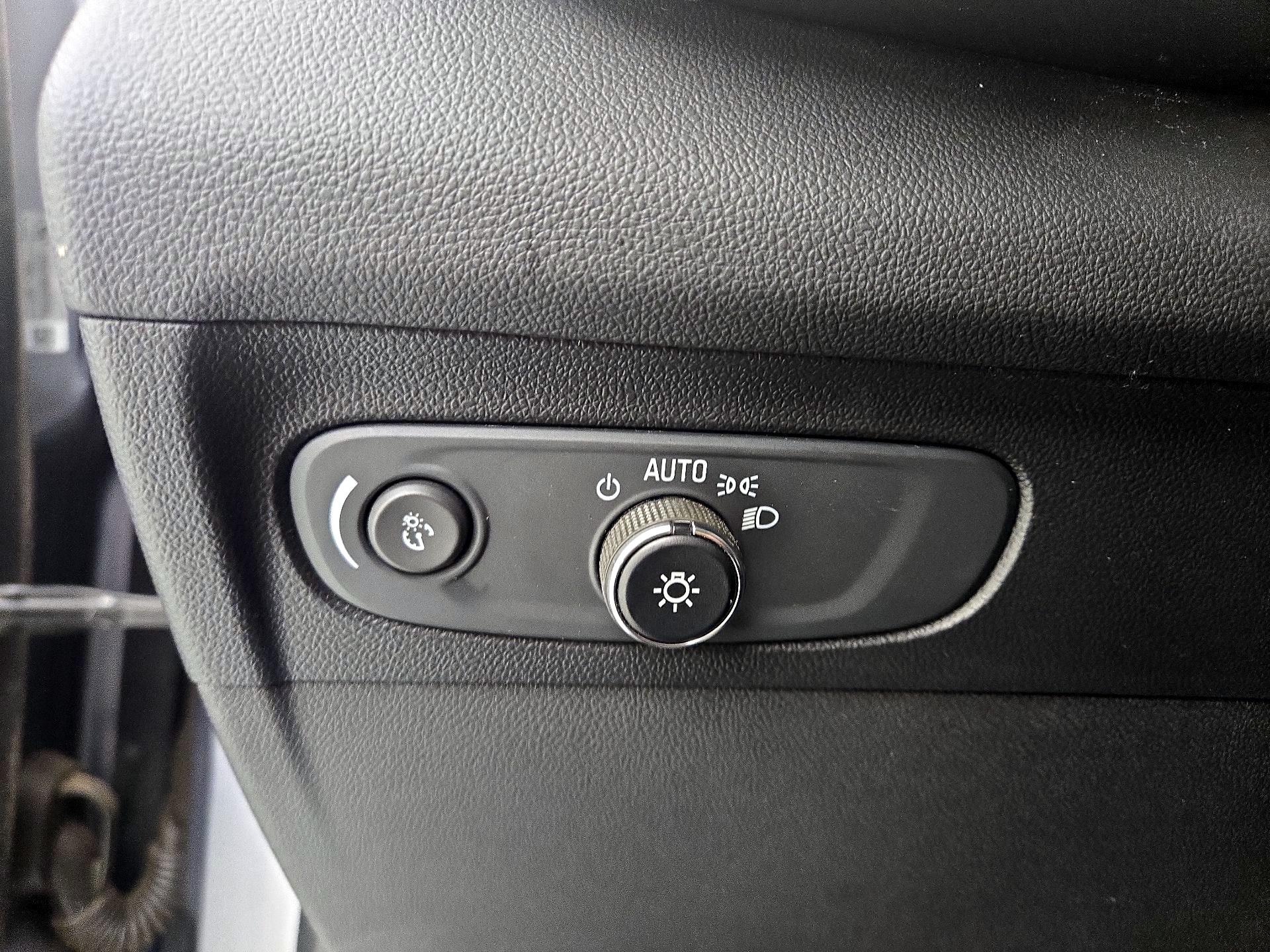 Thumbnail: 2022 Buick Envision - 13