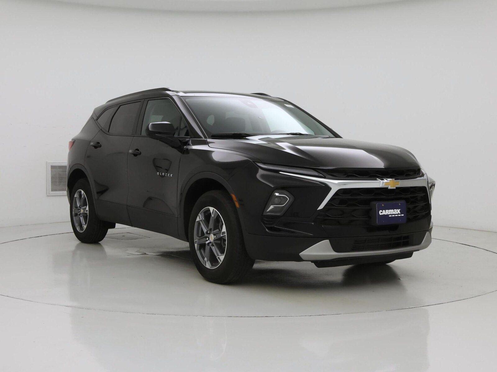 2025 Chevrolet Blazer 2LT, photo 2