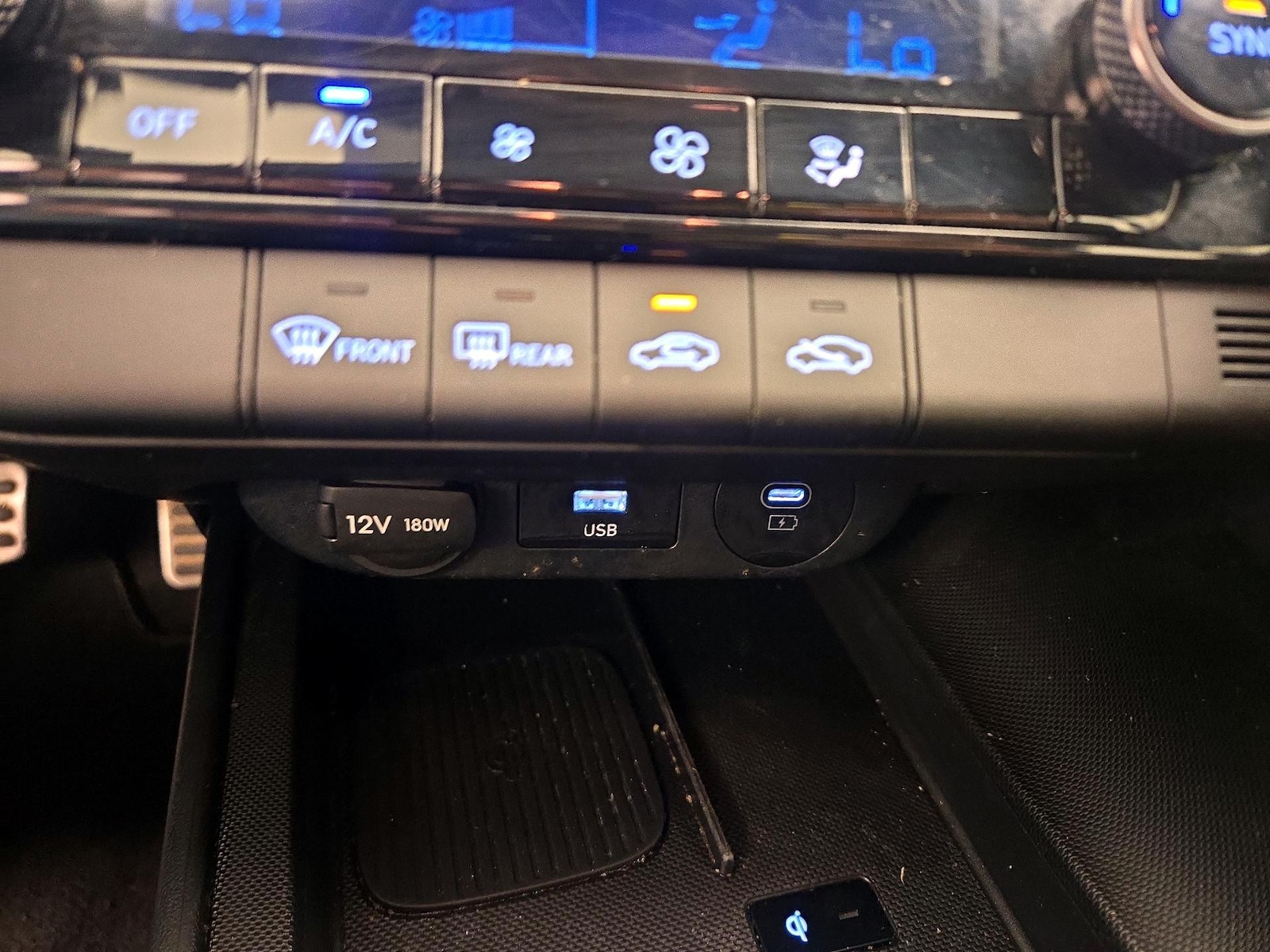 2026 Hyundai Elantra SEL Sport - Photo 19