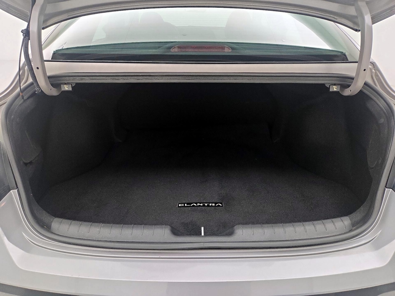 2026 Hyundai Elantra SEL Sport - Photo 21