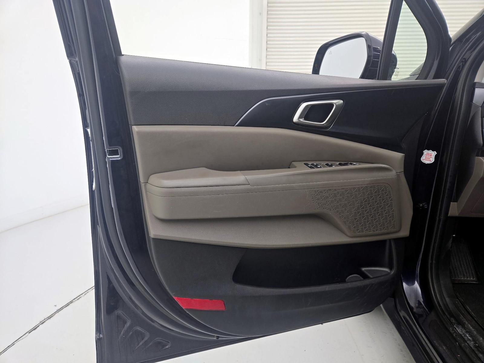2025 Kia Carnival LXS - Photo 13