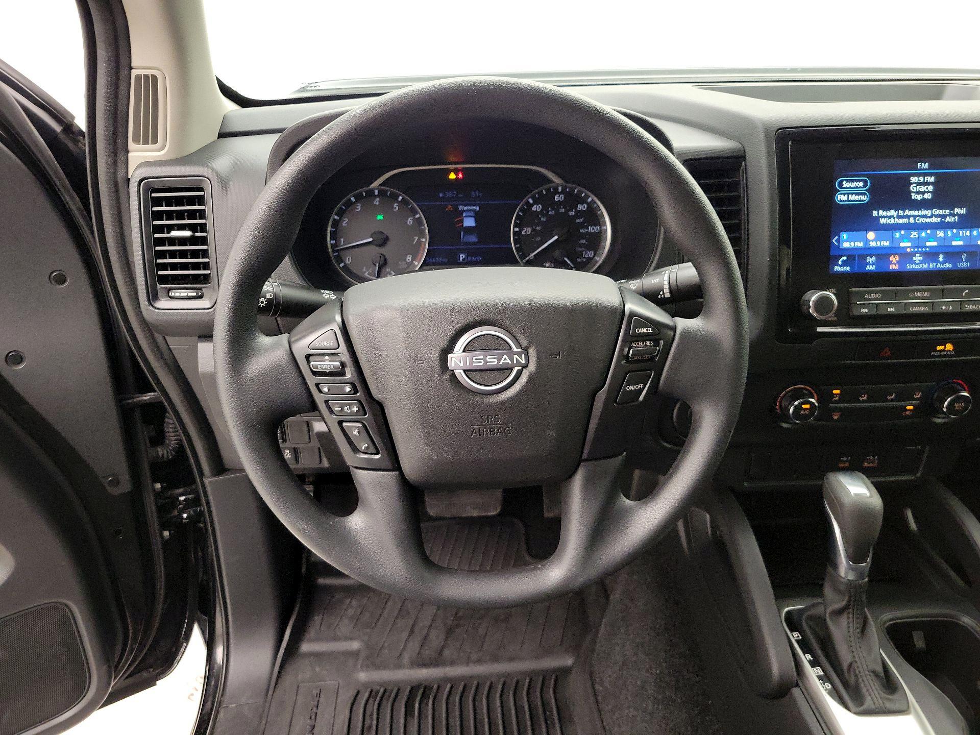 Thumbnail: 2022 Nissan Frontier - 10