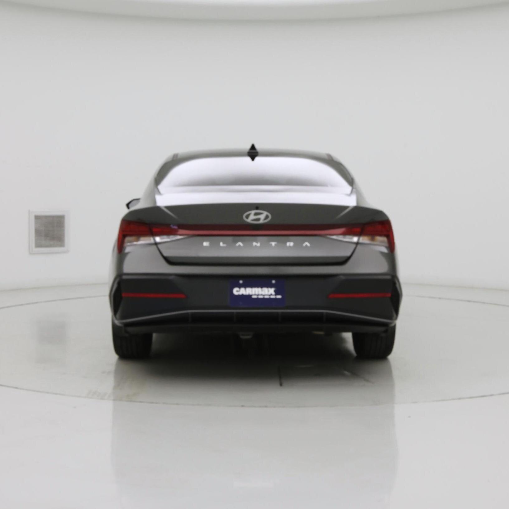 Thumbnail: 2024 Hyundai Elantra - 6