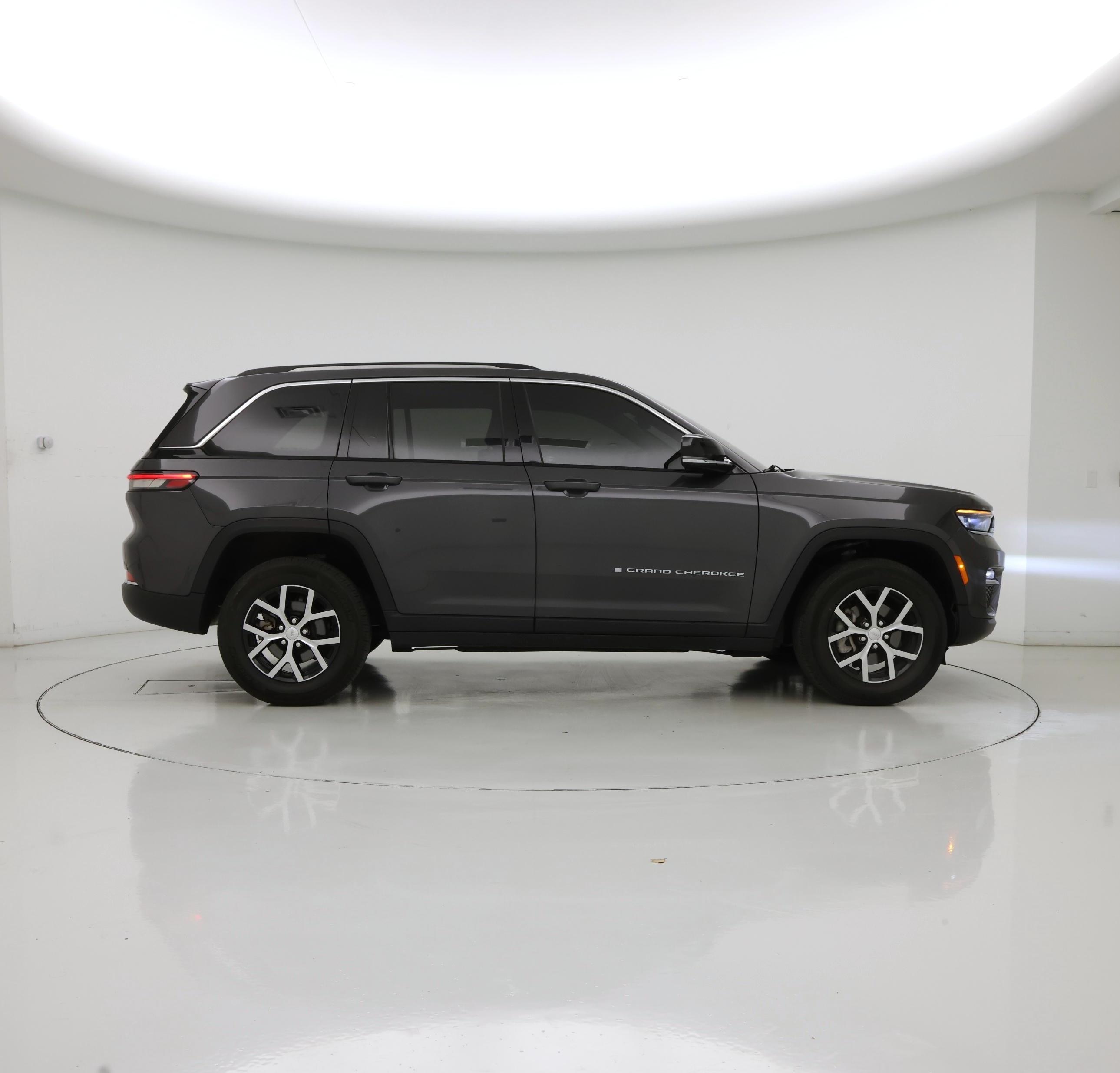 Thumbnail: 2024 Jeep Grand Cherokee - 7
