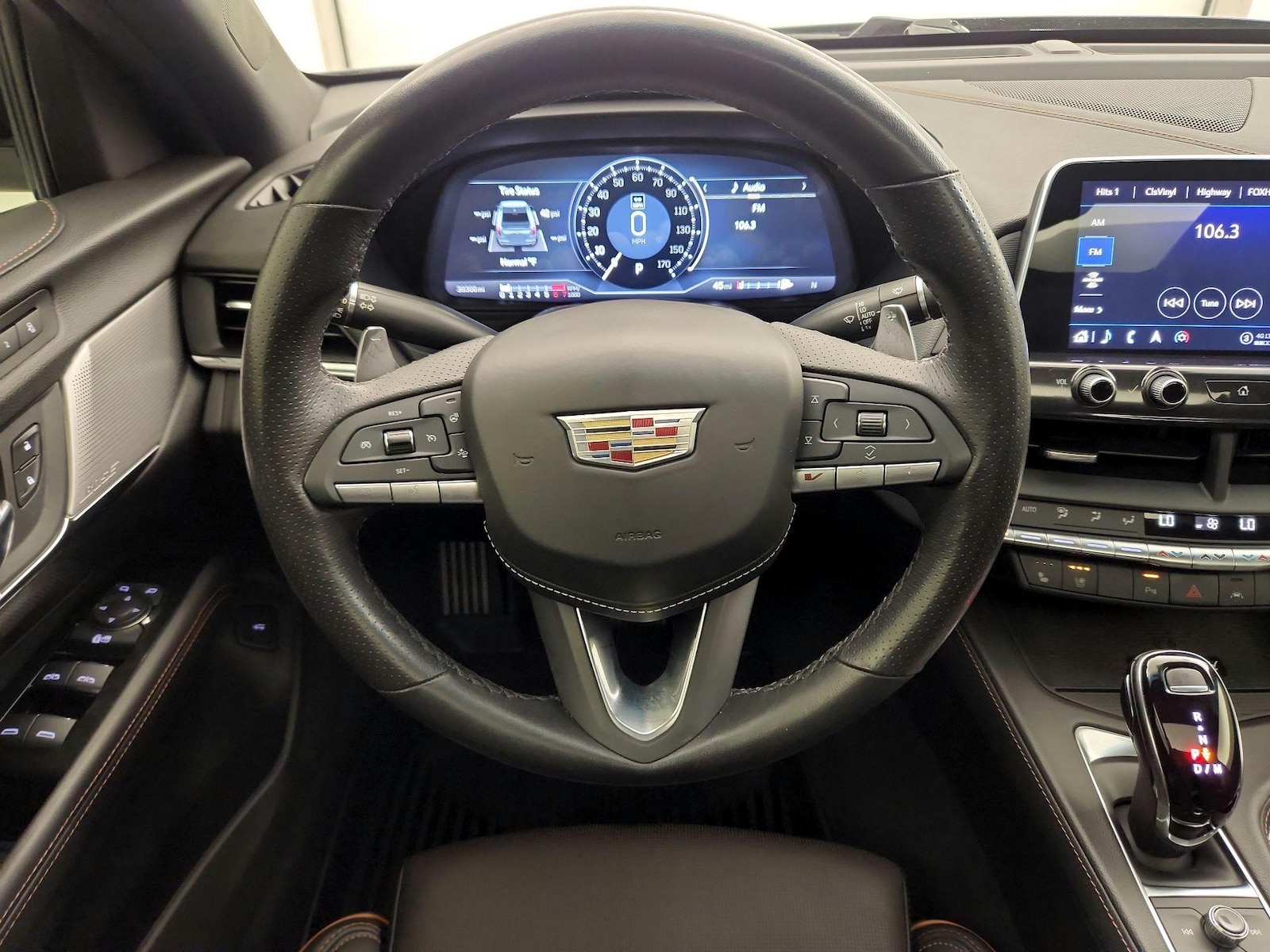 2021 Cadillac CT4 V-Series - Photo 11