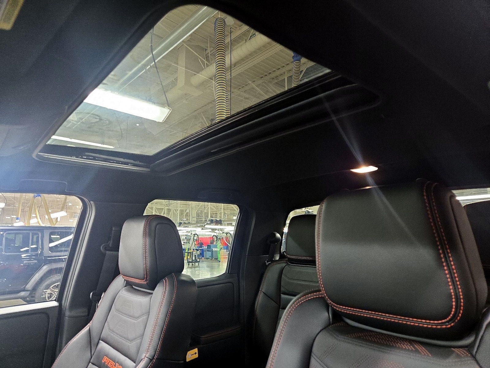 2025 Nissan Frontier PRO-X - Photo 20