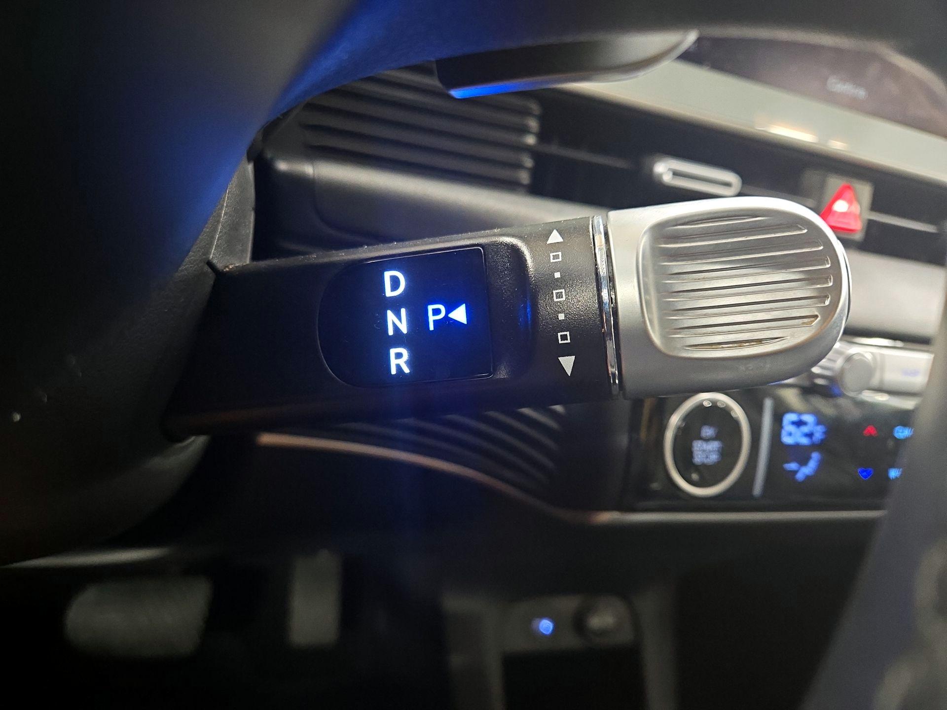 Thumbnail: 2024 Hyundai Ioniq 5 - 17