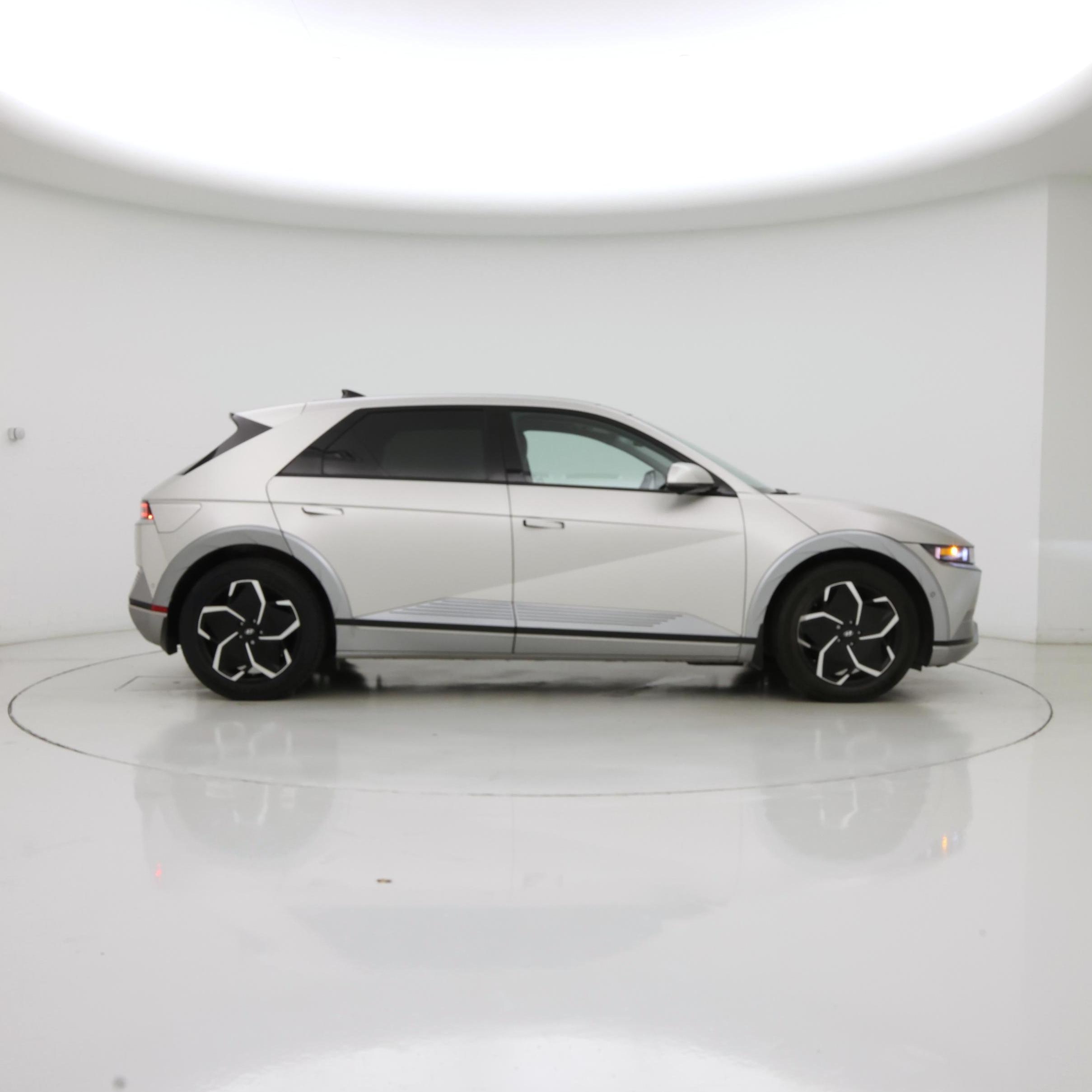 Thumbnail: 2024 Hyundai Ioniq 5 - 7
