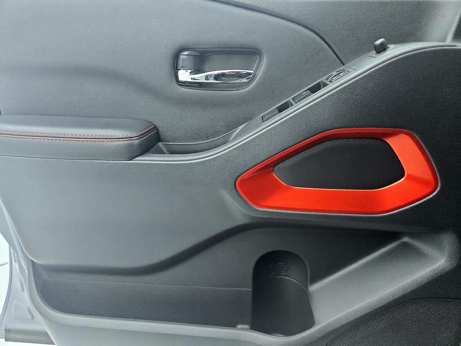 2025 Nissan Frontier PRO-X - Photo 13