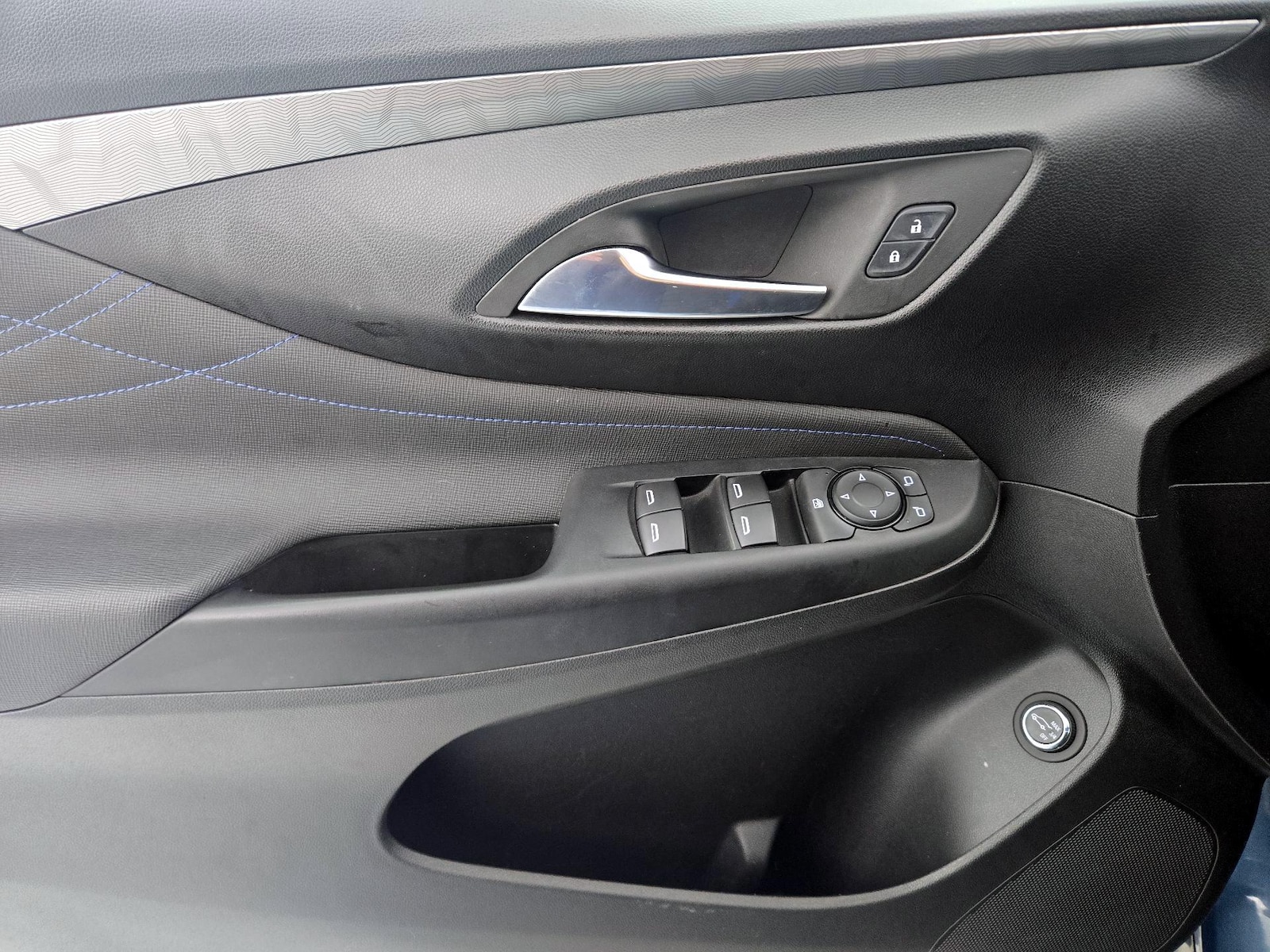 2024 Buick Envista Sport Touring - Photo 13