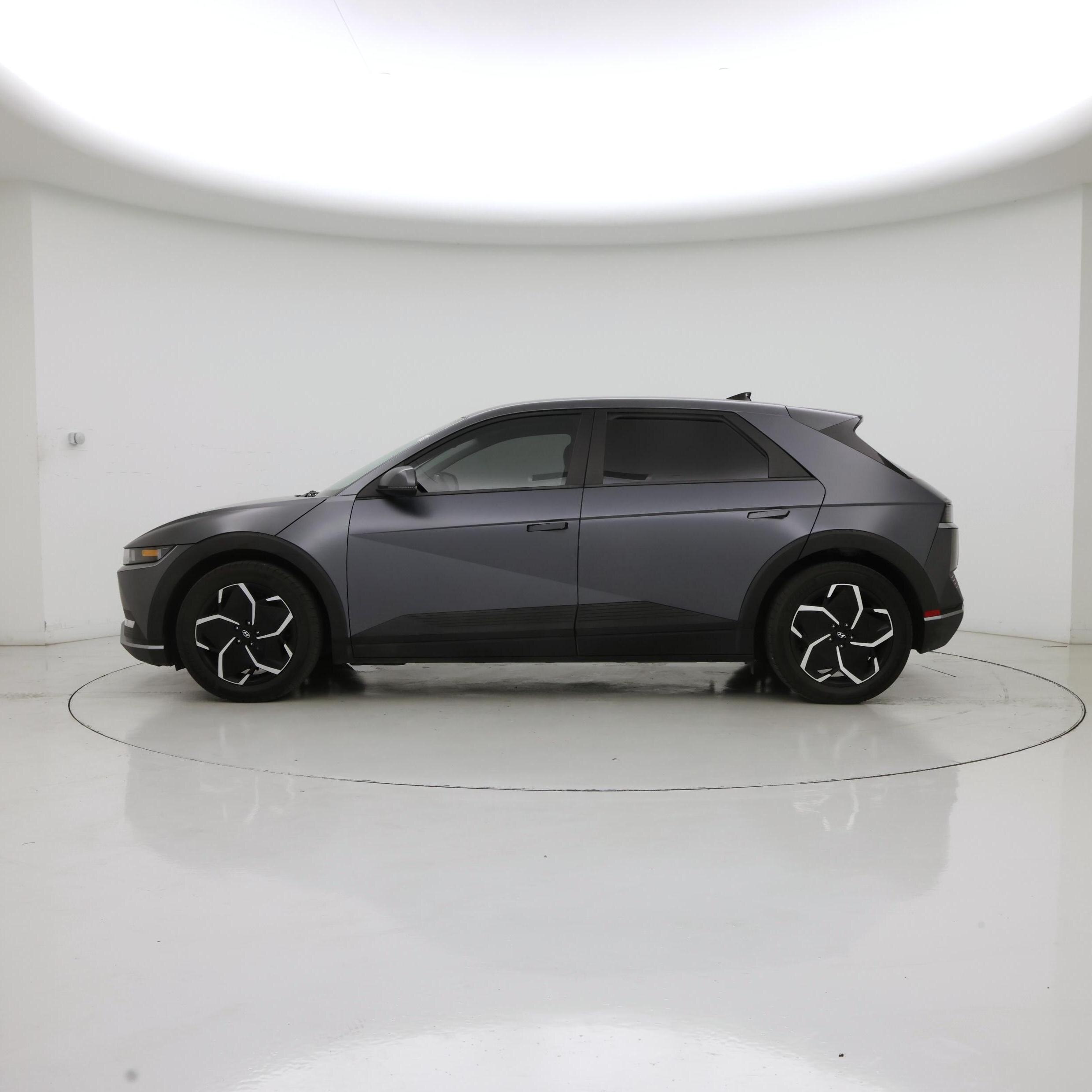 Thumbnail: 2024 Hyundai Ioniq 5 - 3