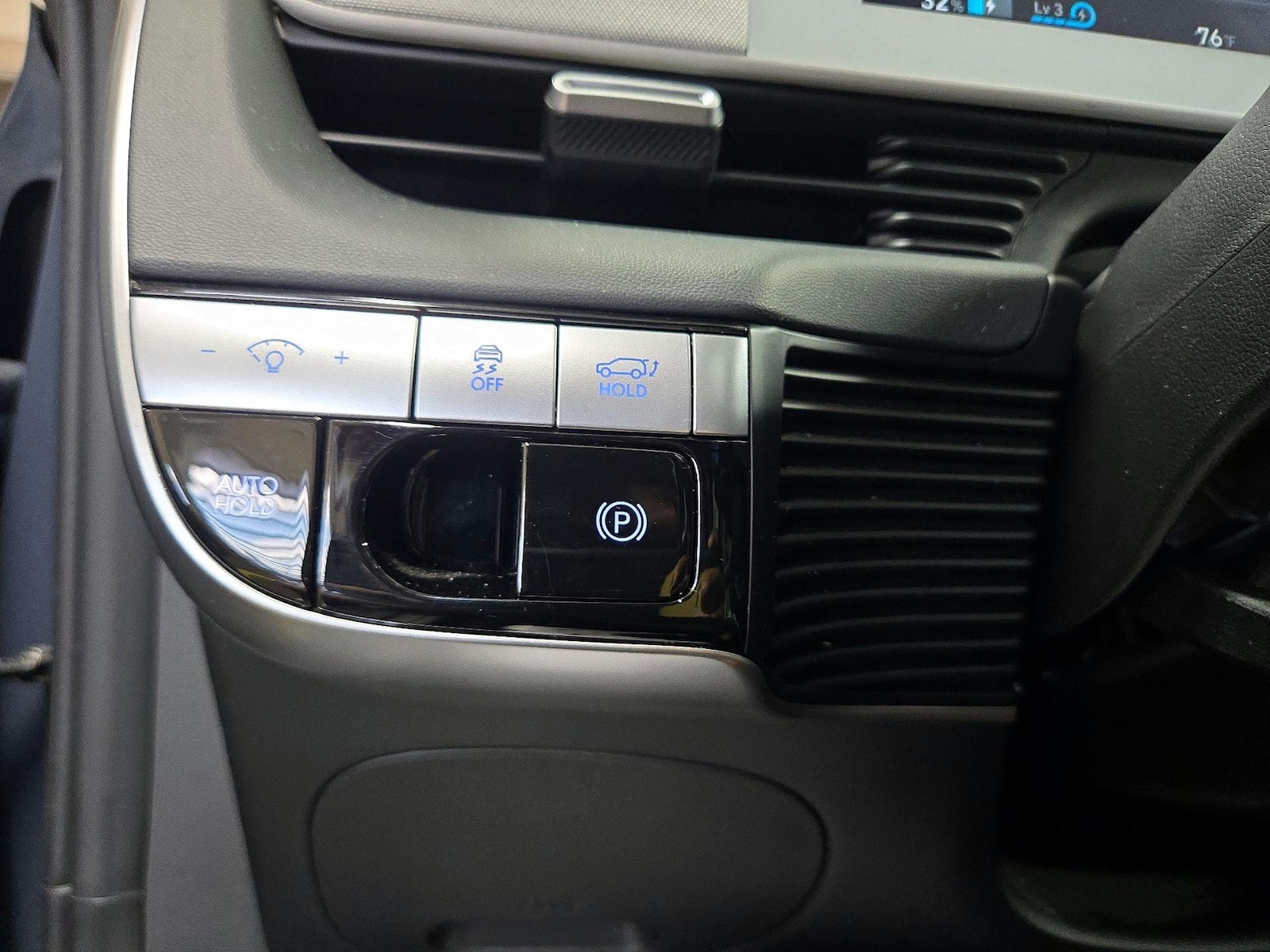 2024 Hyundai IONIQ 5 SEL - Photo 14