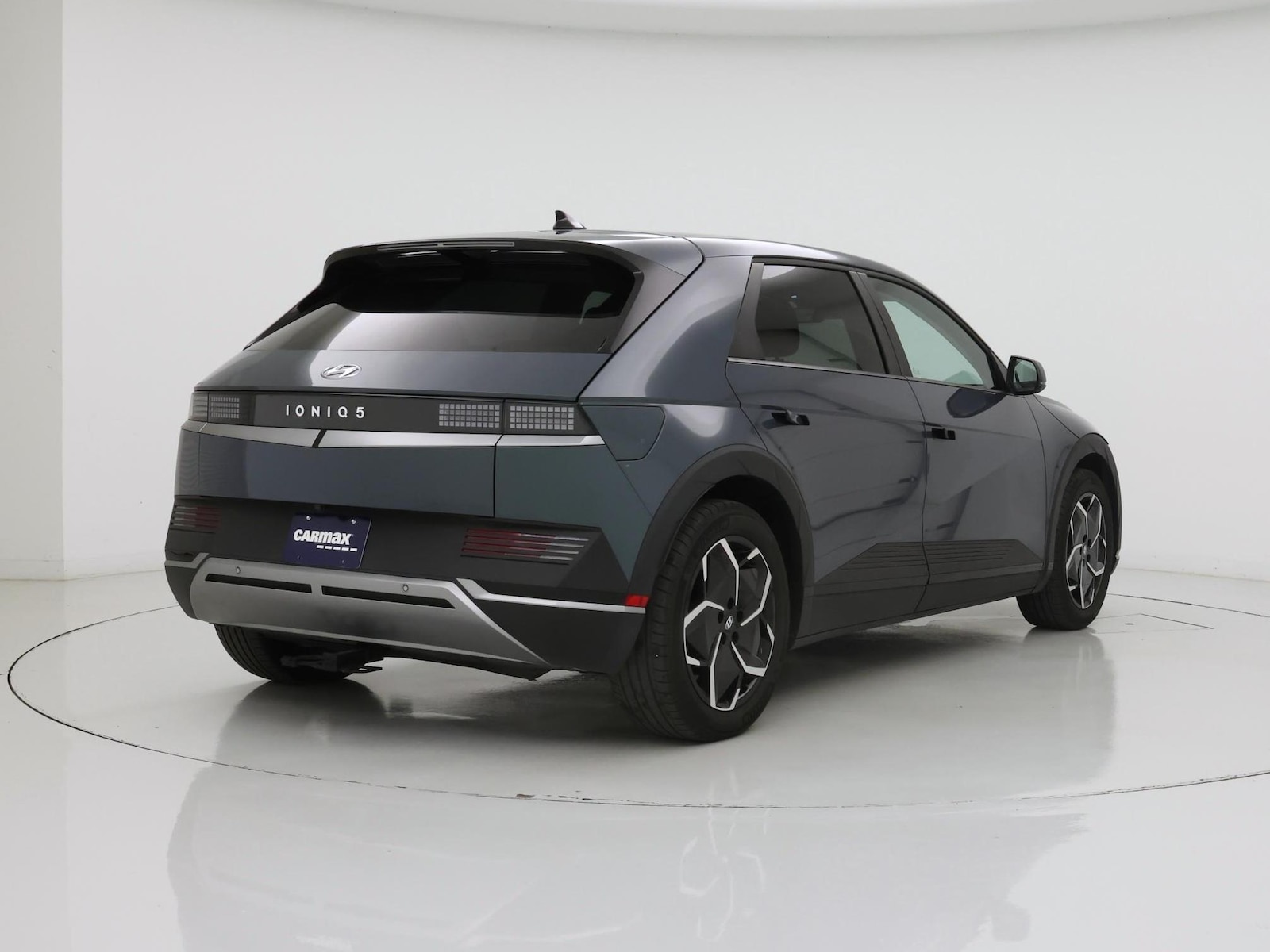 2024 Hyundai IONIQ 5 SEL - Photo 9